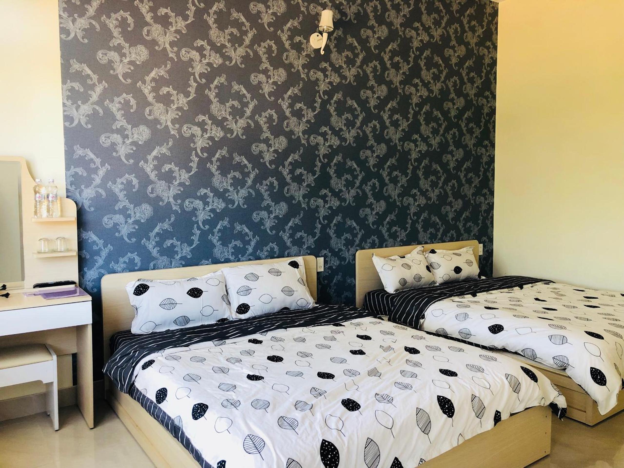 Double Room - Photo 9