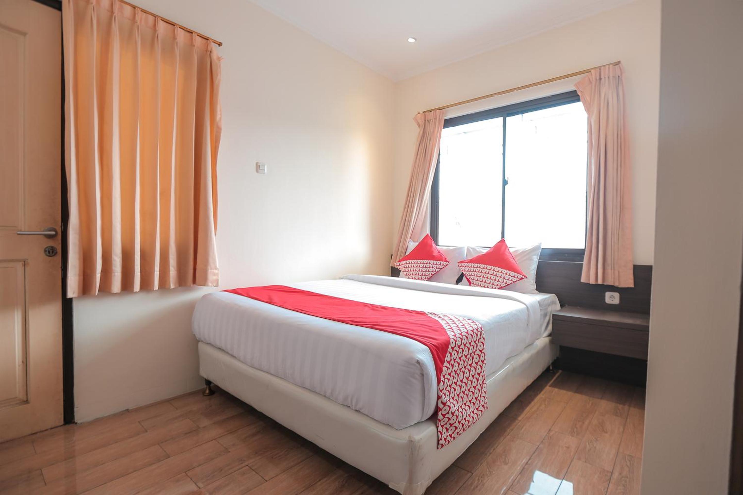 Standard Double Room - Photo 2