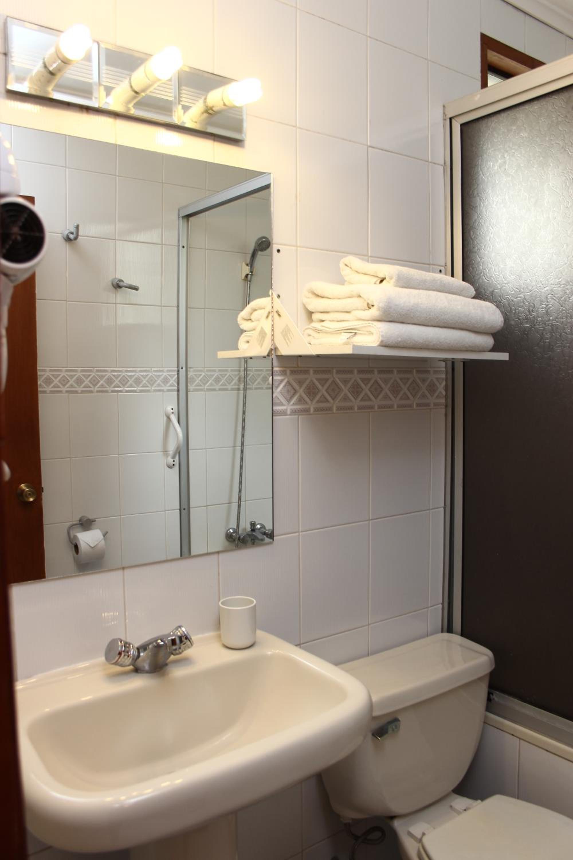 Double Room with Extra Bed photo 3