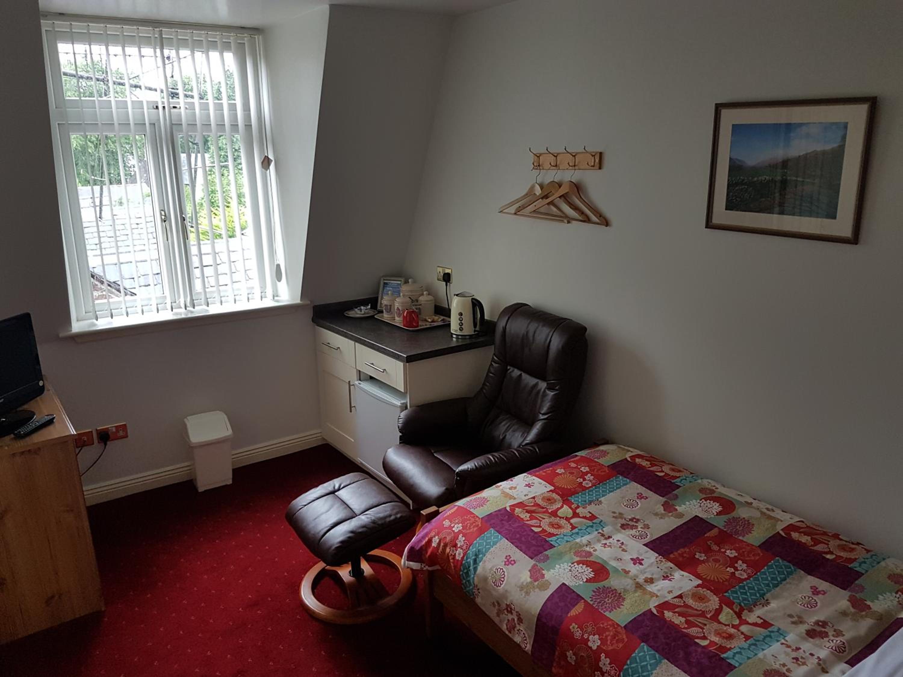 Single Room photo 2