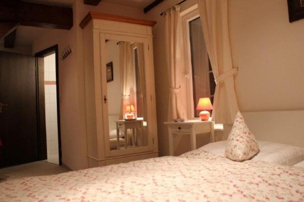 Double Room With Private Bathroom photo 1