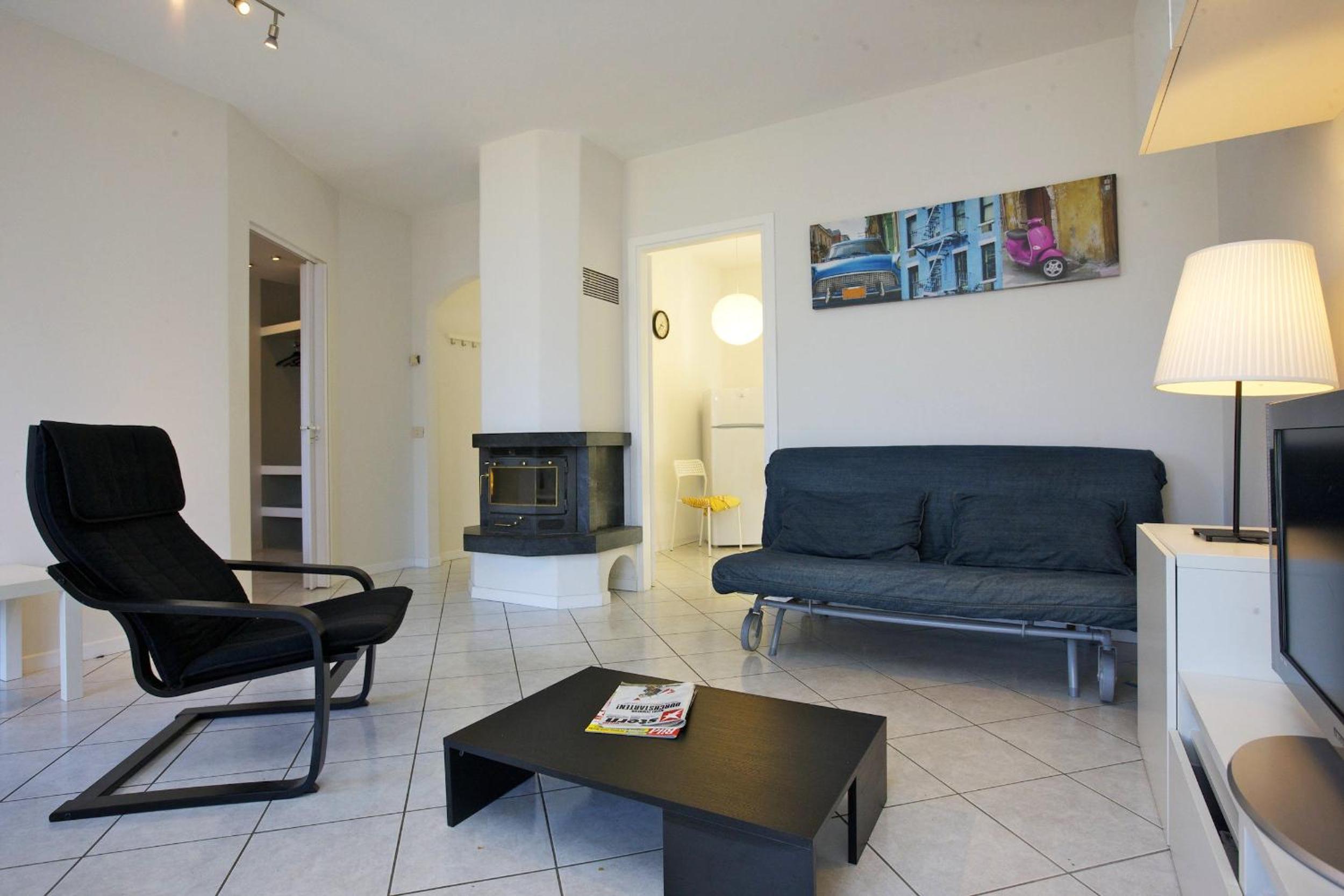 One-Bedroom Apartment With Garden