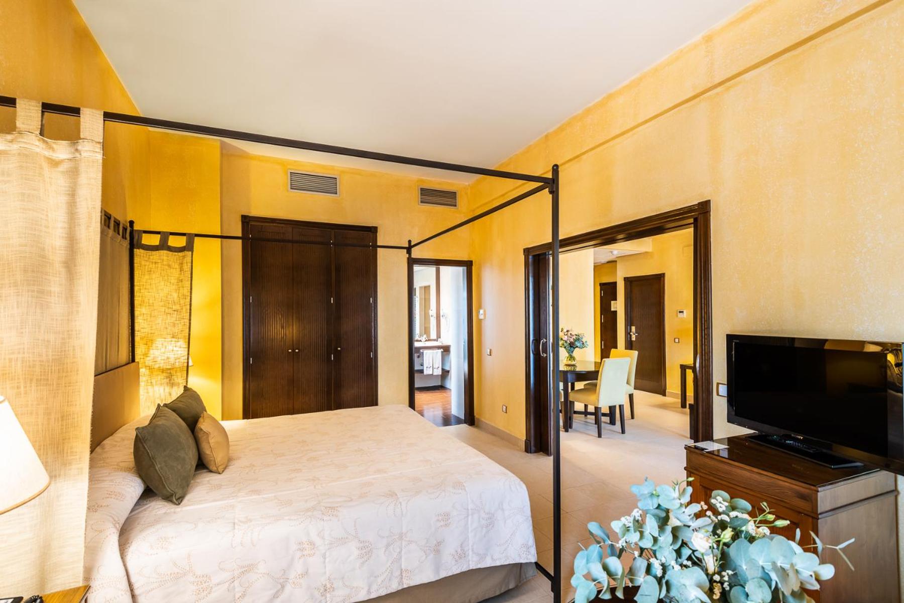 Junior Suite - Photo 3