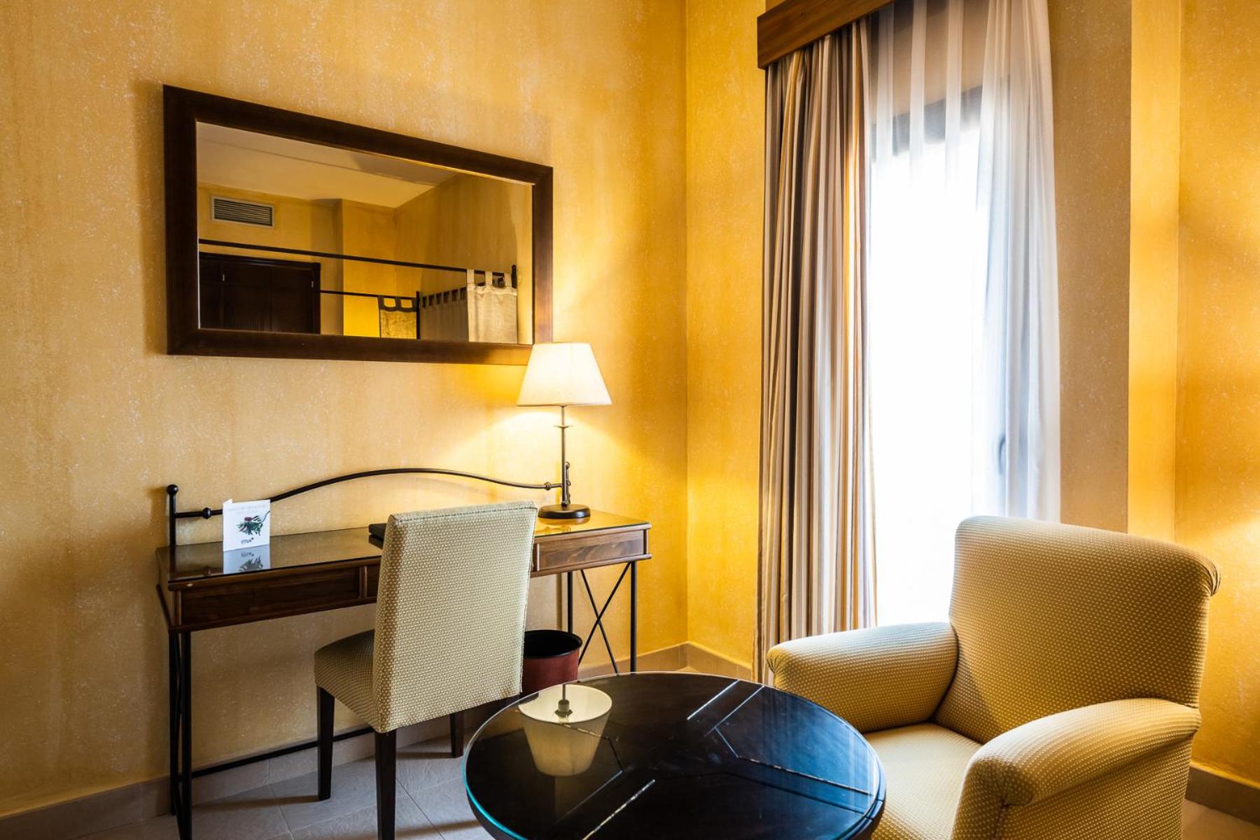 Junior Suite - Photo 8