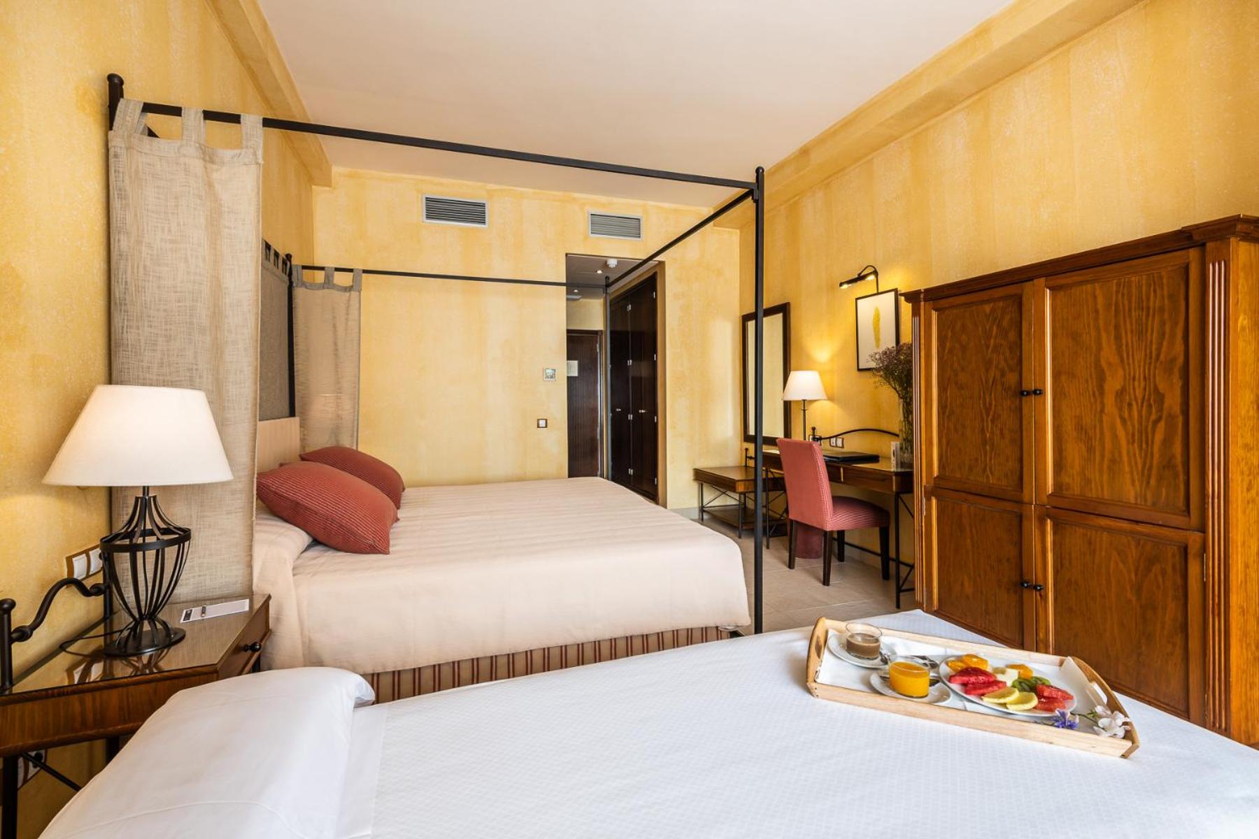 Triple Room - Photo 1