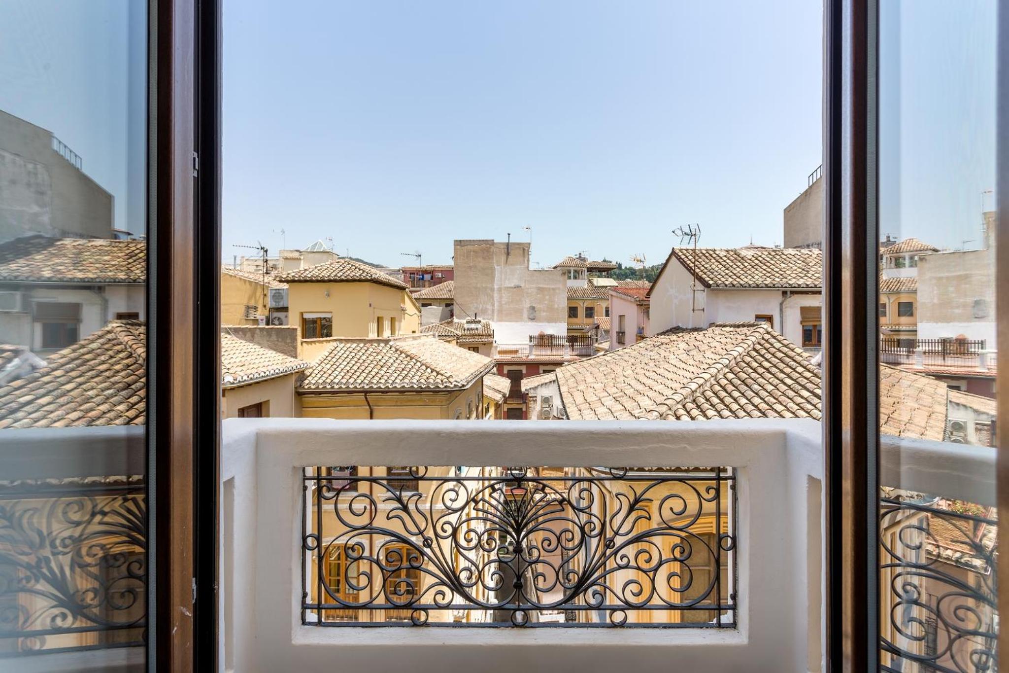 Executive Double Room - Photo 8