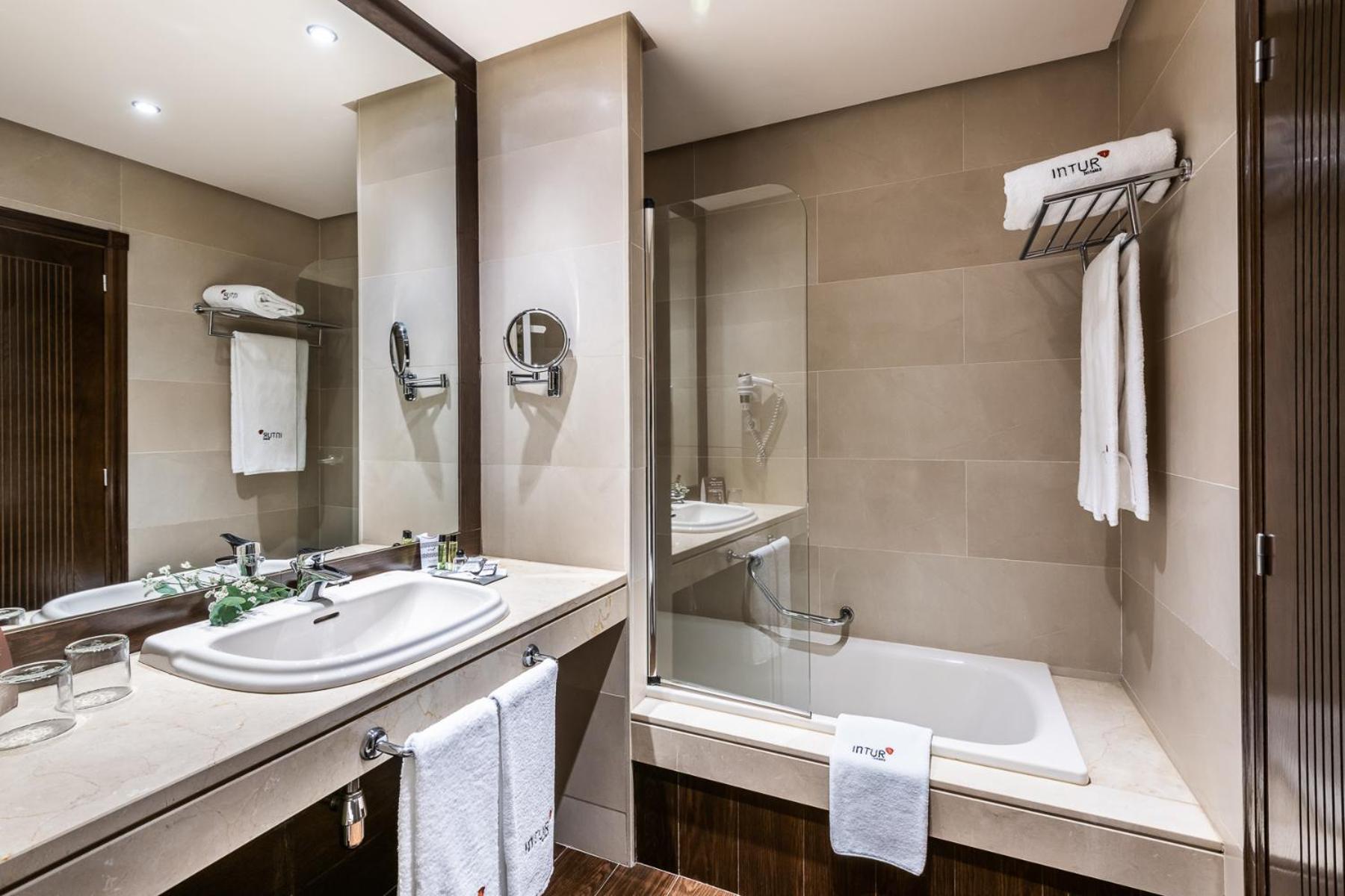 Junior Suite - Photo 7