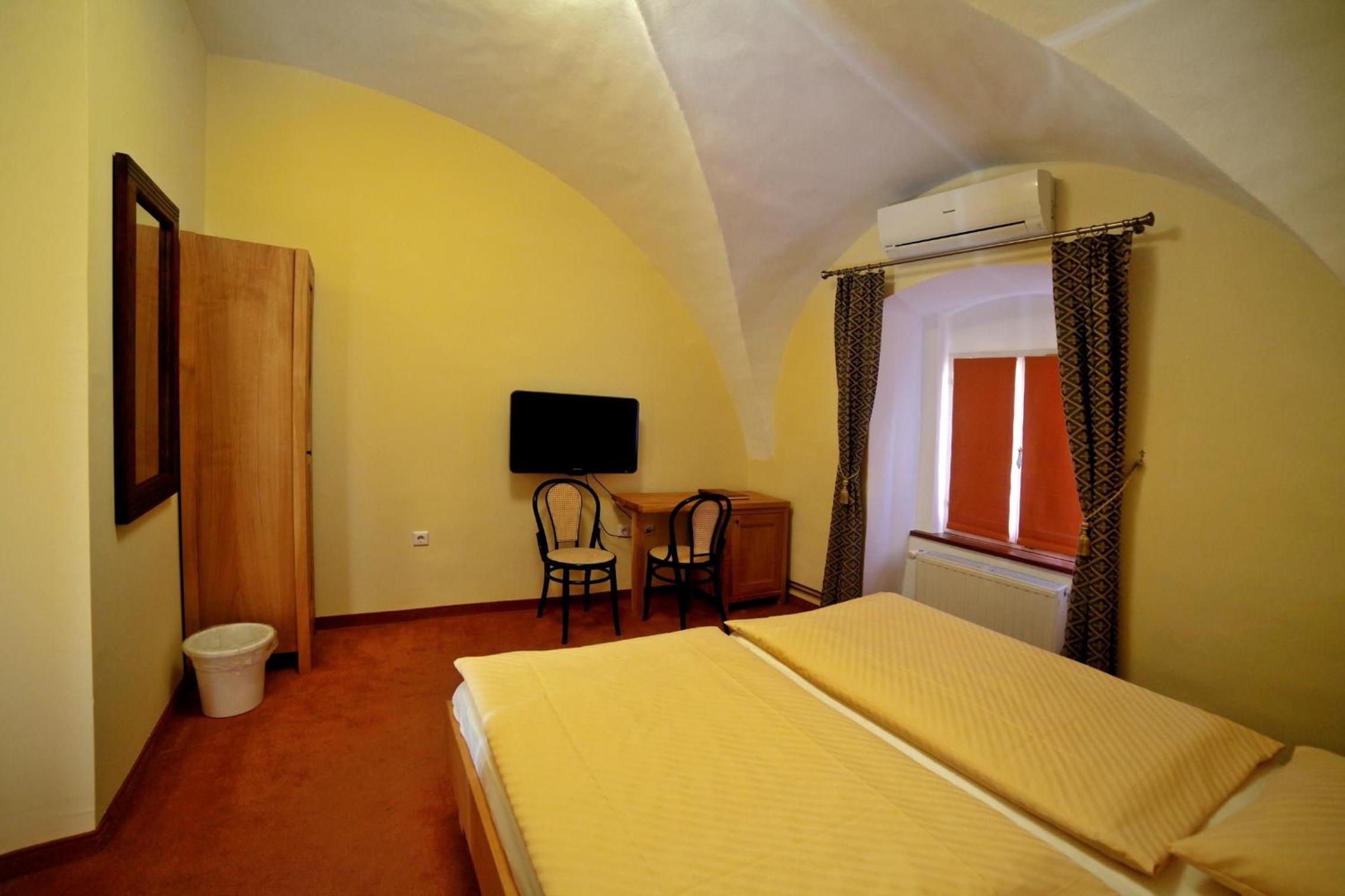 Double Room with Balcony photo 2