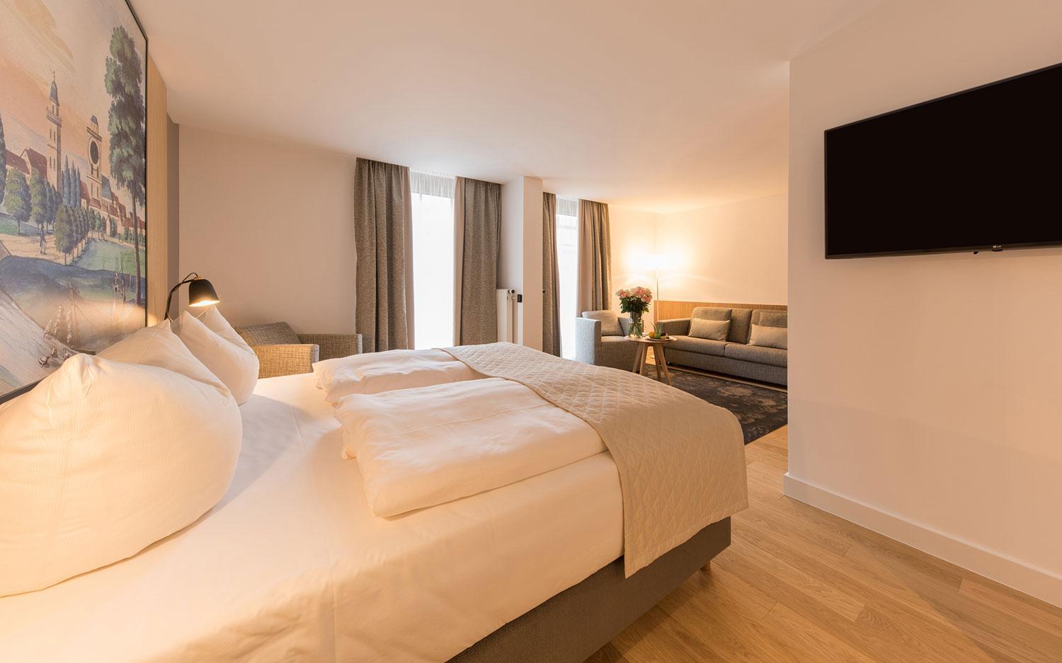 Suite - Photo 4