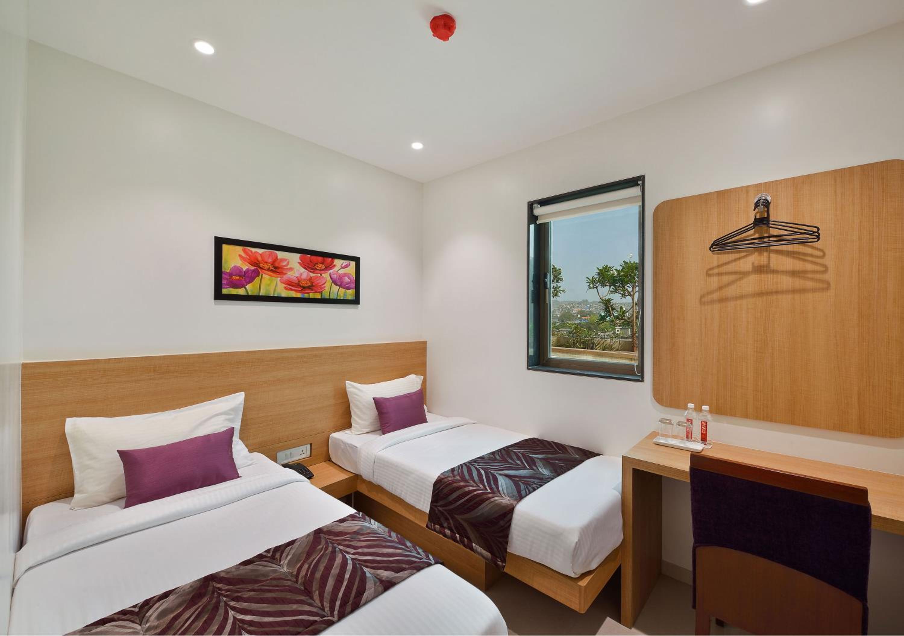 Deluxe Double or Twin Room - Photo 5