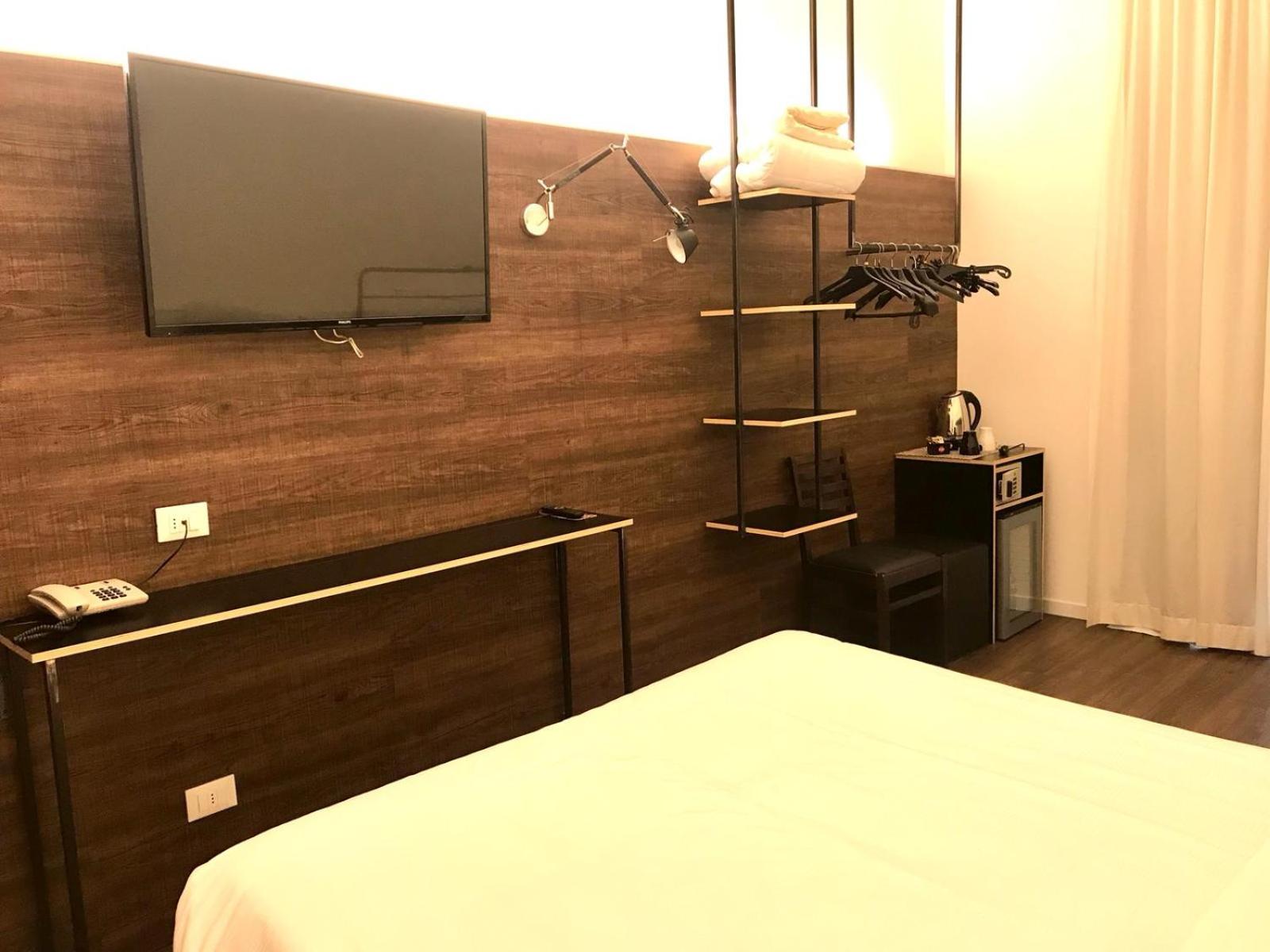 Standard Quadruple Room photo 2