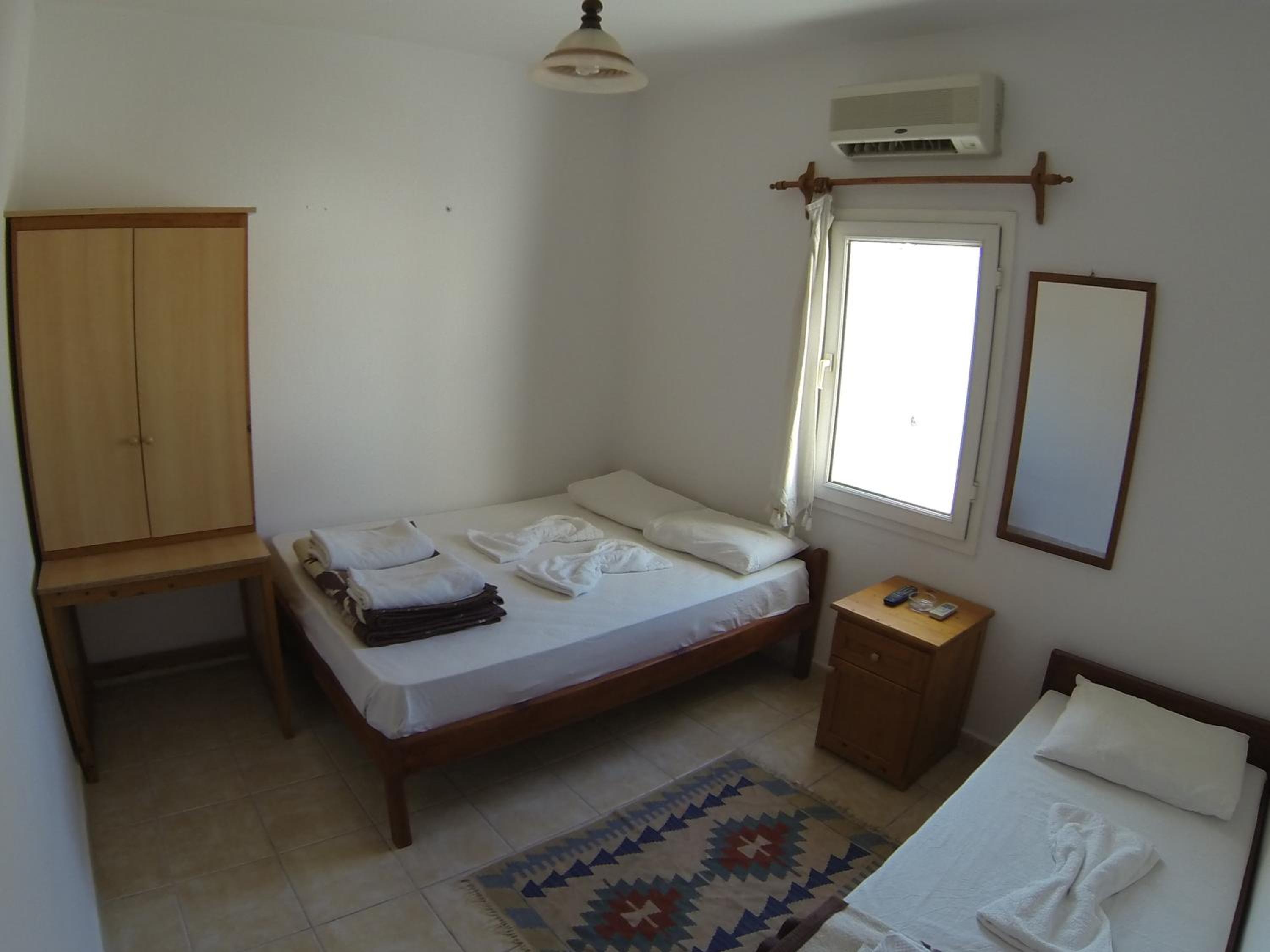 Triple Room - Photo 8