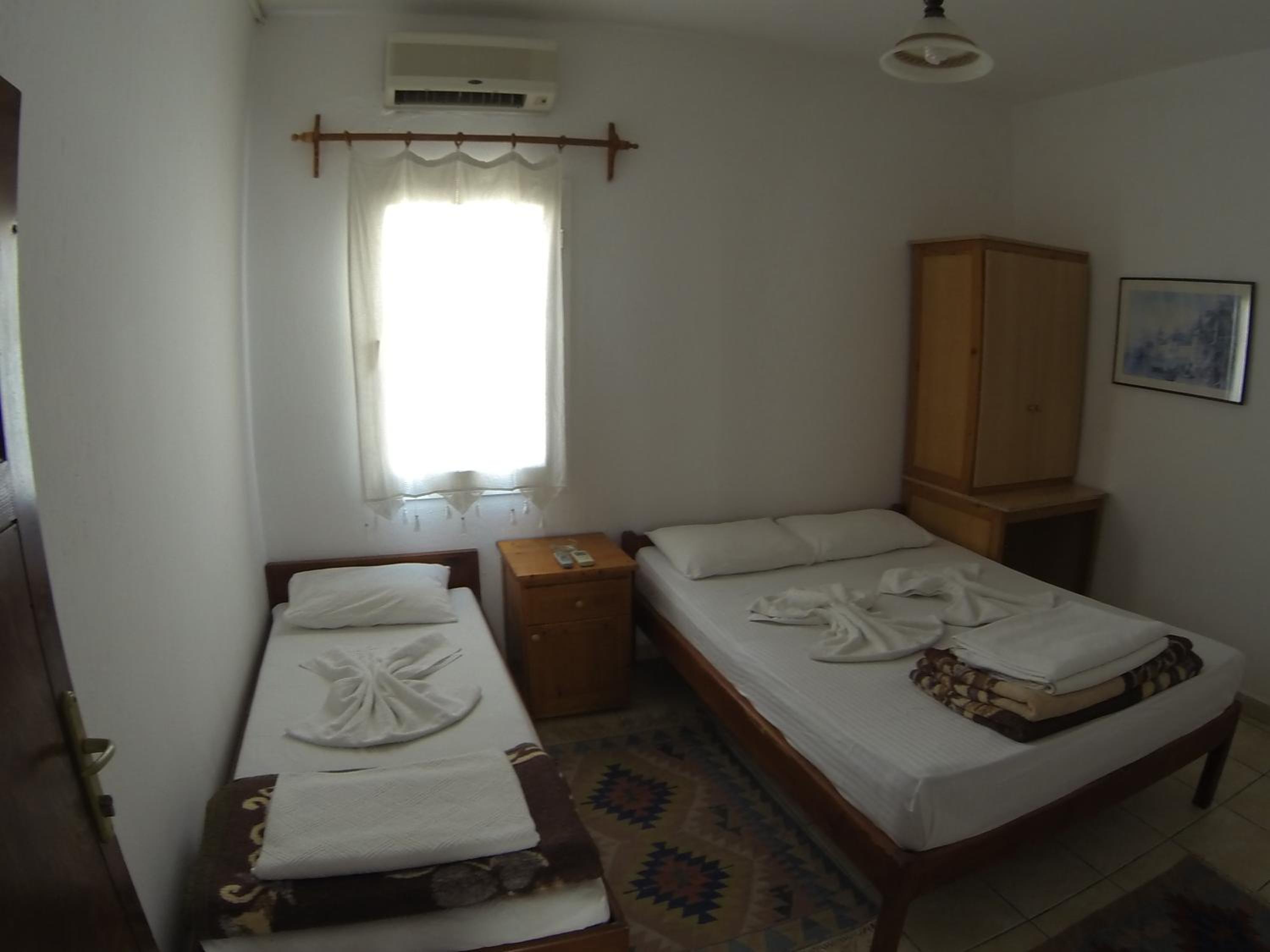 Triple Room - Photo 7