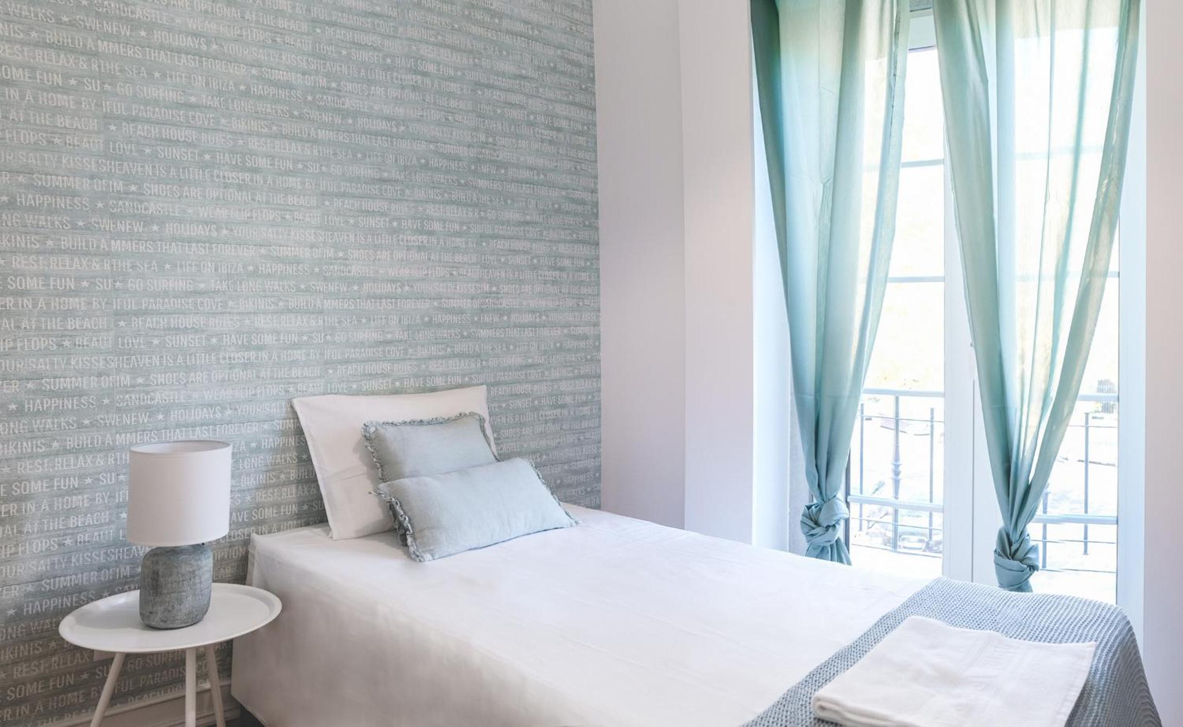 Junior Suite with Balcony photo 3