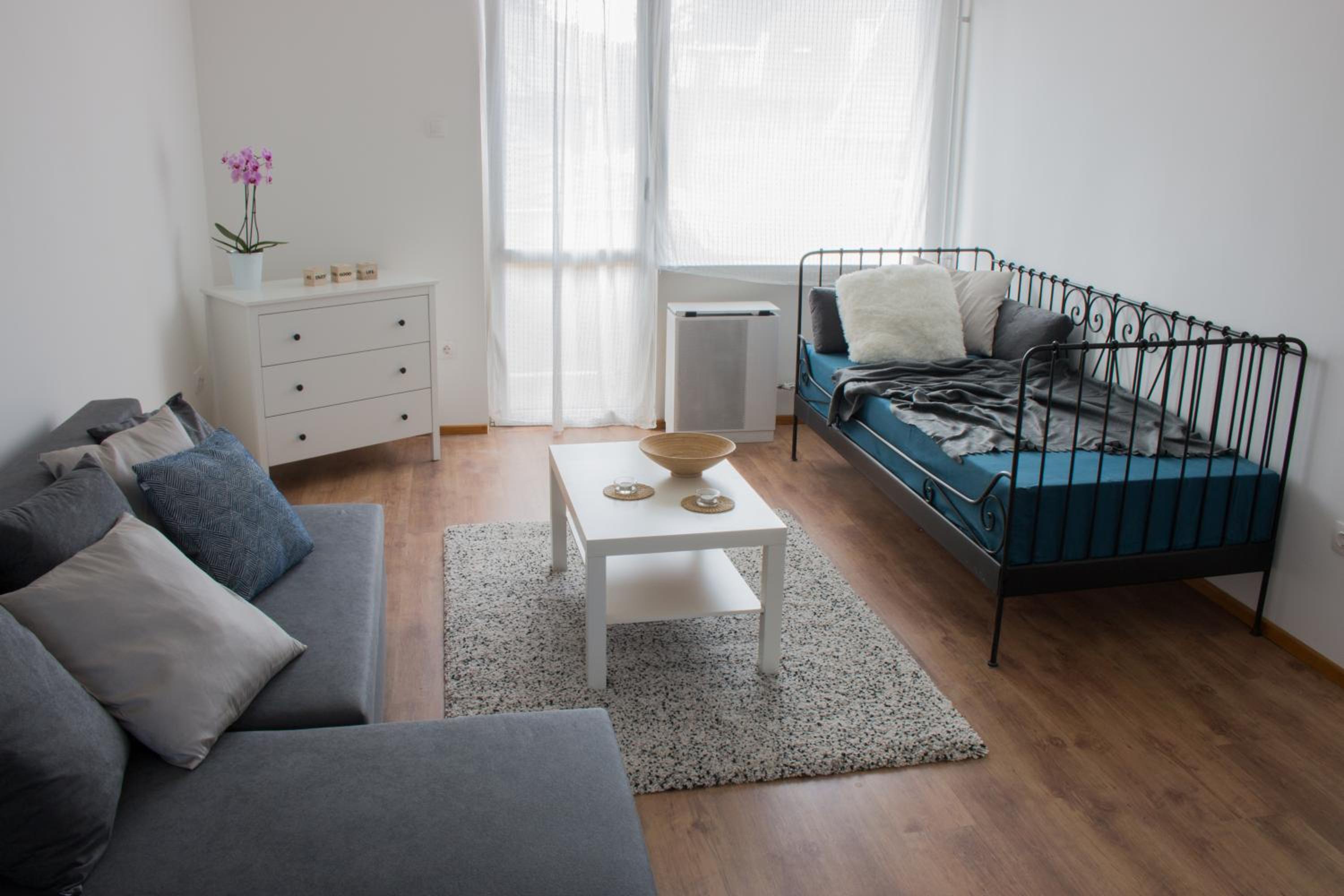 Apartment photo 3