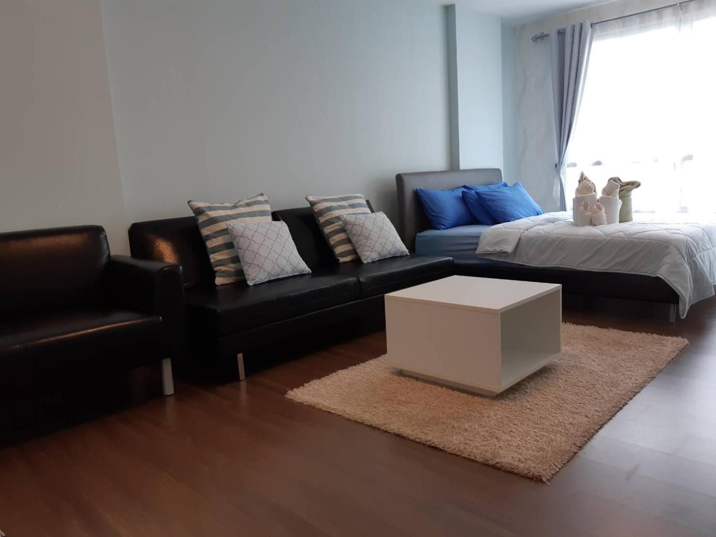 Studio Apartment - Photo 26