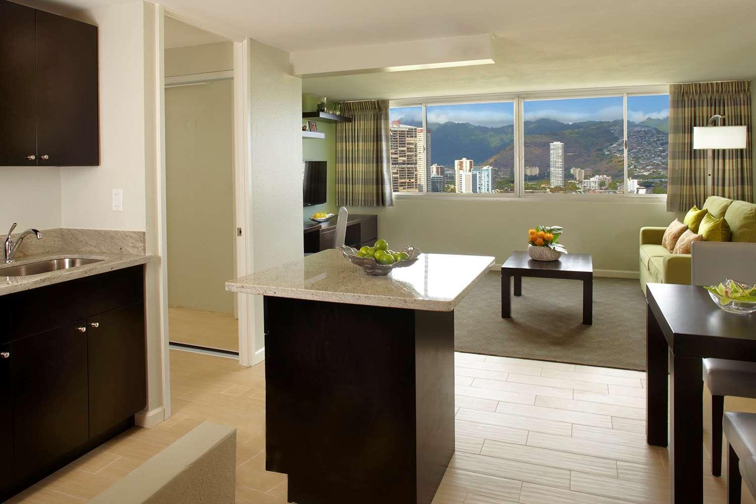 One Bedroom Suite Partial Ocean View - Photo 9