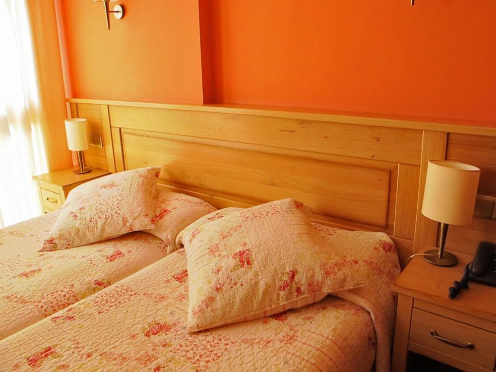 Economy Double or Twin Room photo 2