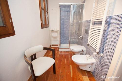 Quadruple Room - Photo 6