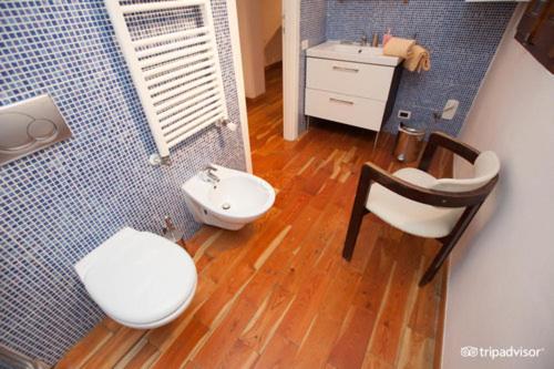 Quadruple Room - Photo 15