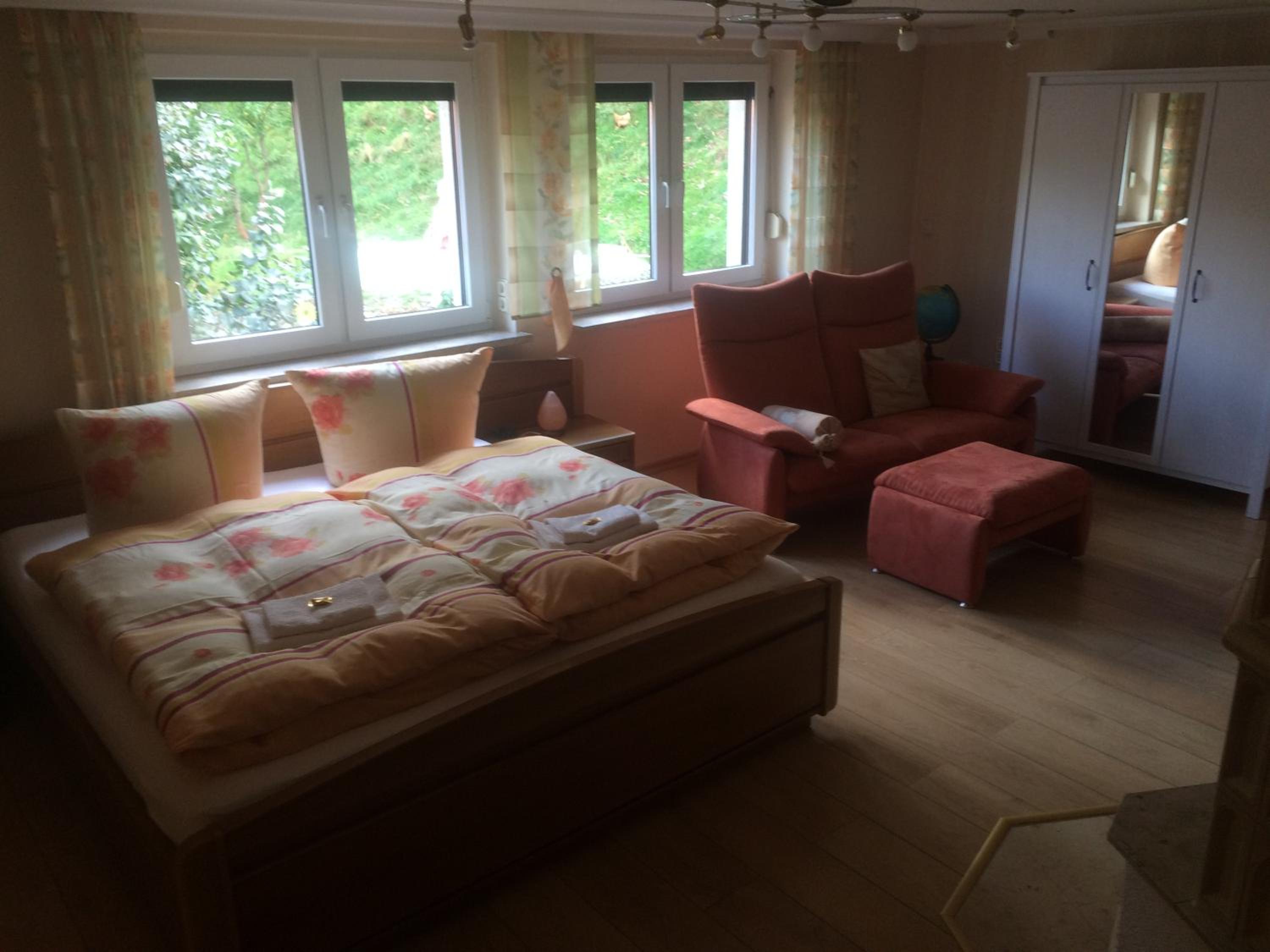 Deluxe Family Room photo 2