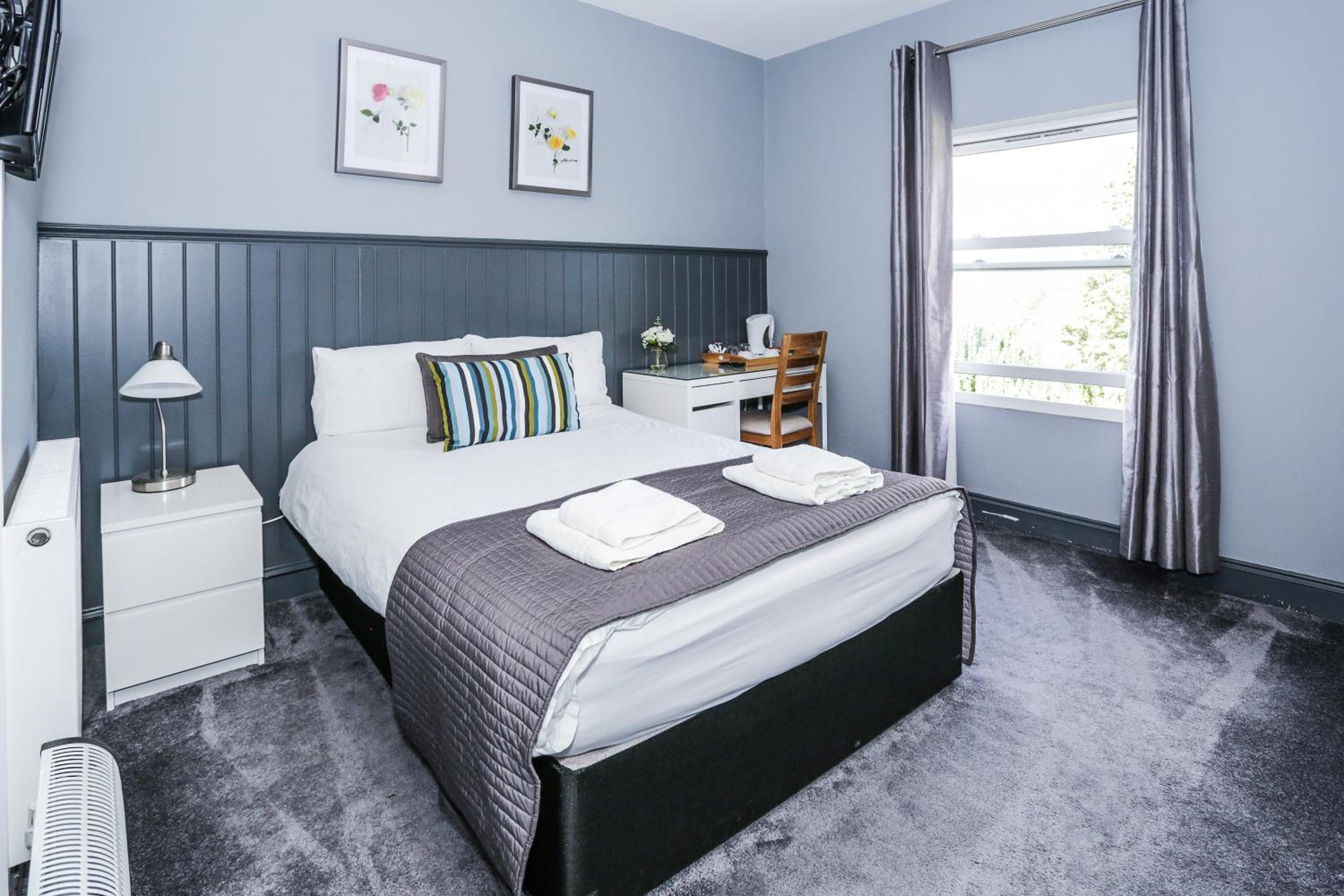 Double Room - Photo 6