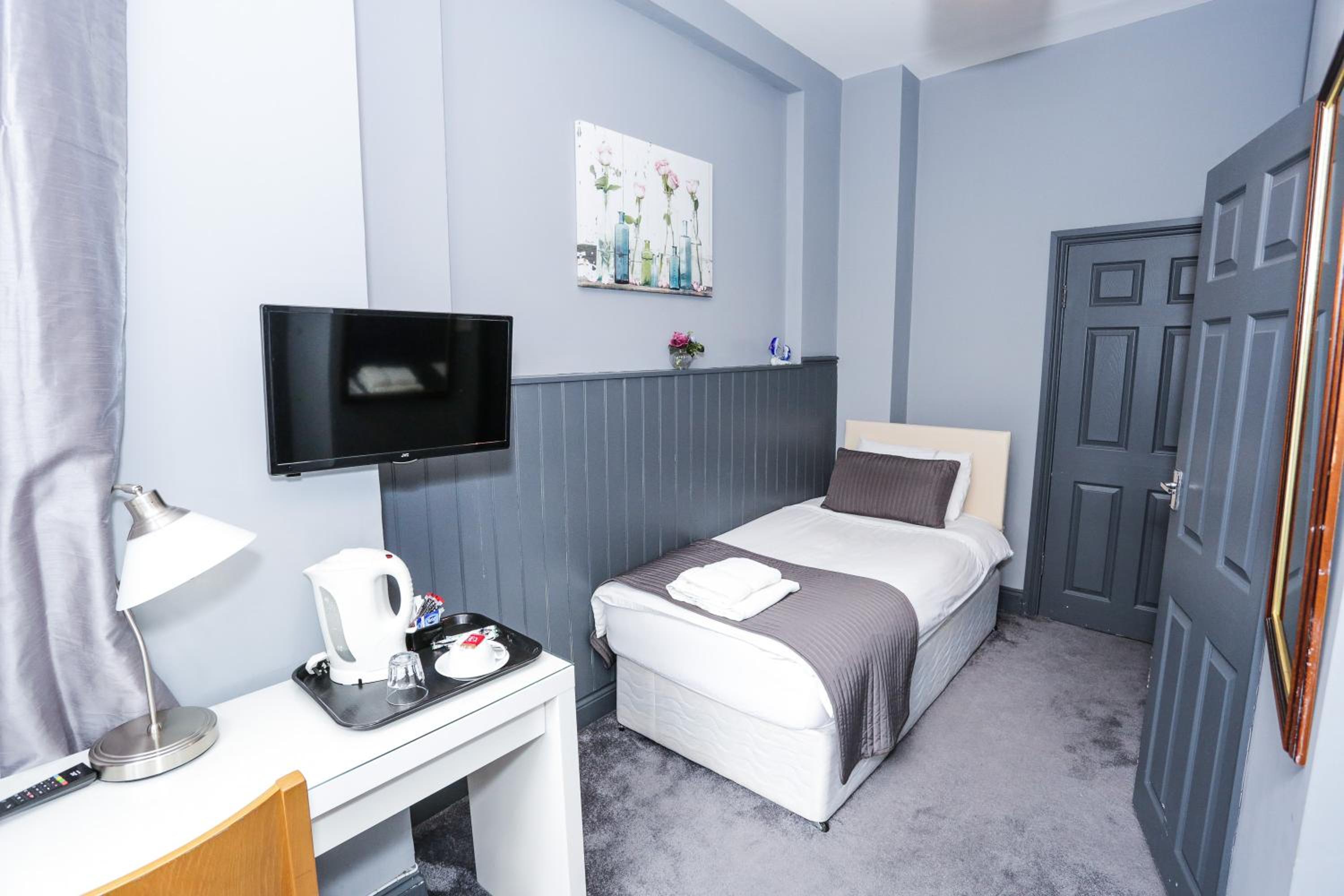 Single Room photo 1