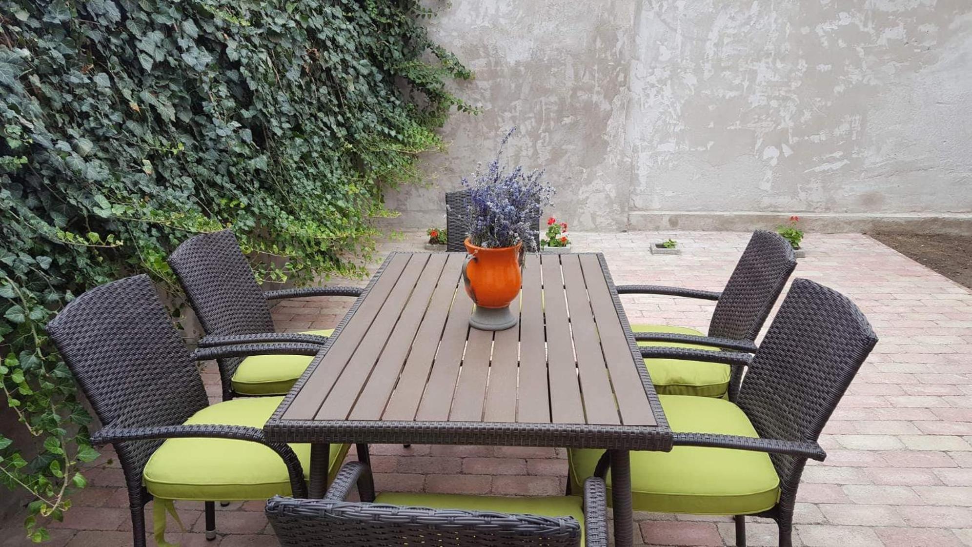 Apartment - Photo 2