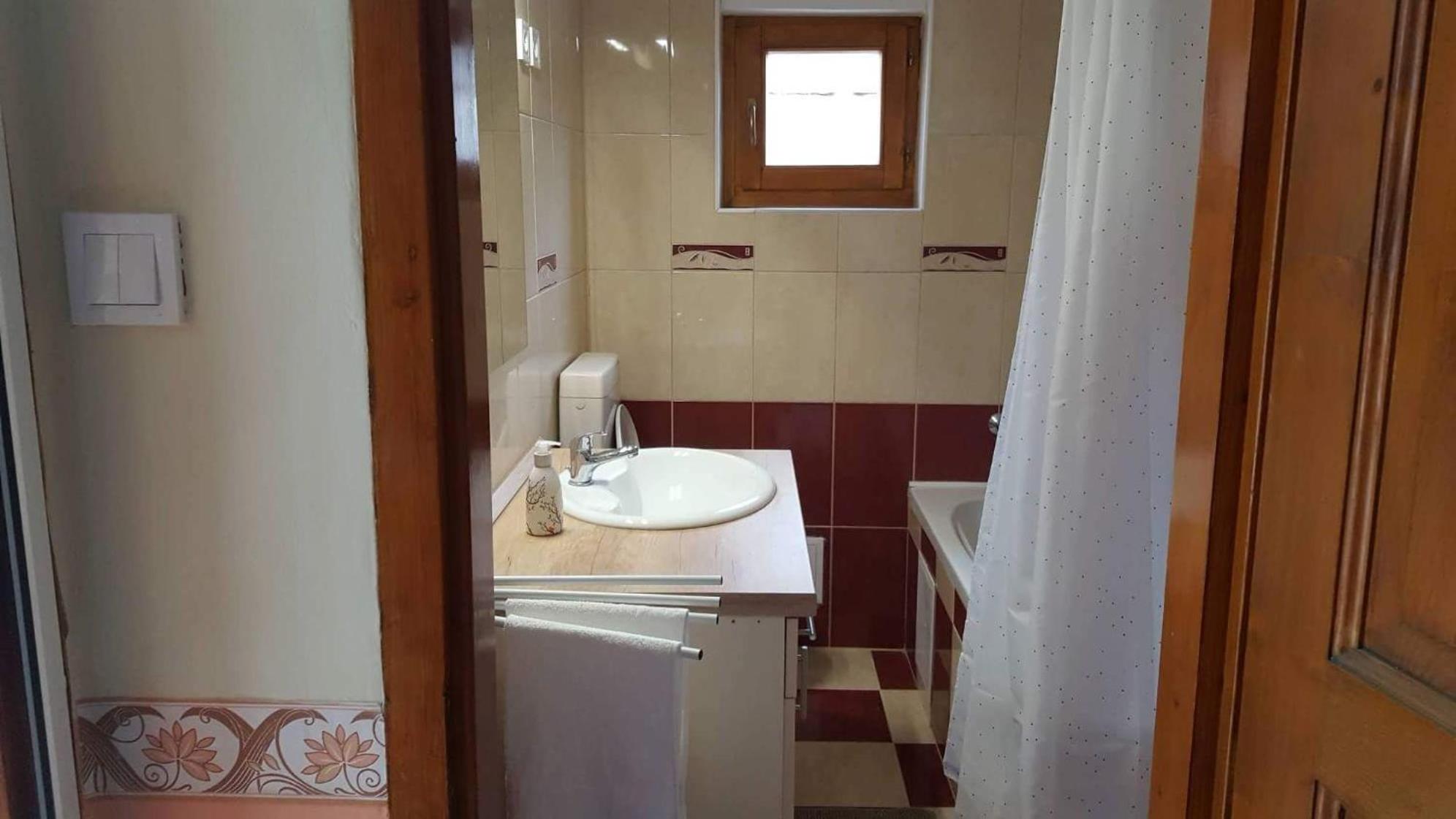 Apartment - Photo 18