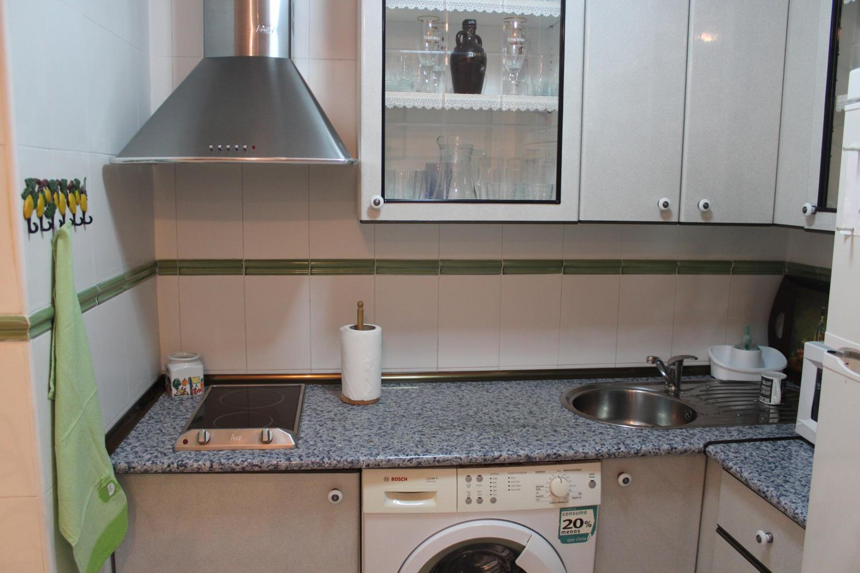 One-Bedroom Apartment - Photo 7