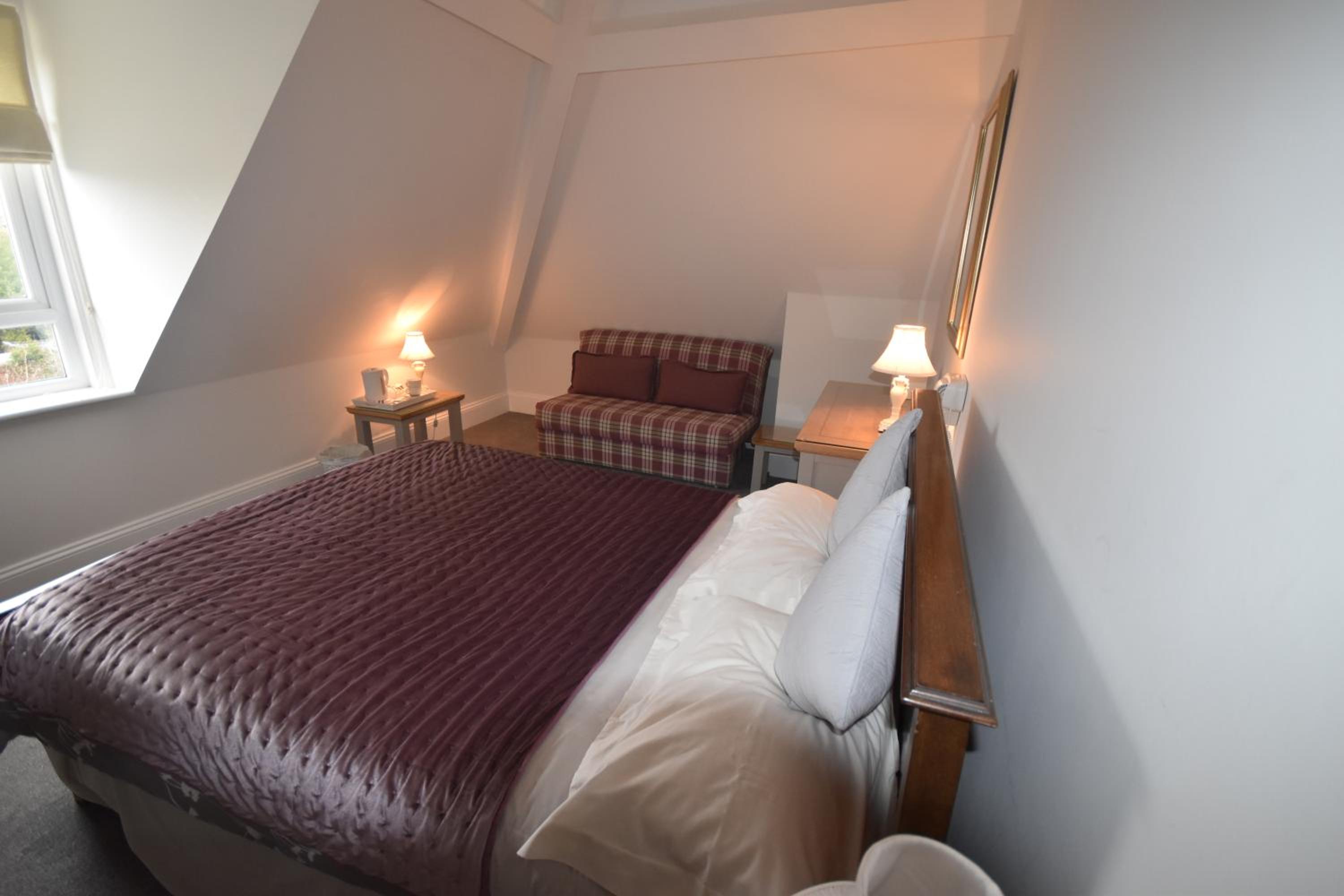Double Room with Extra Bed photo 3