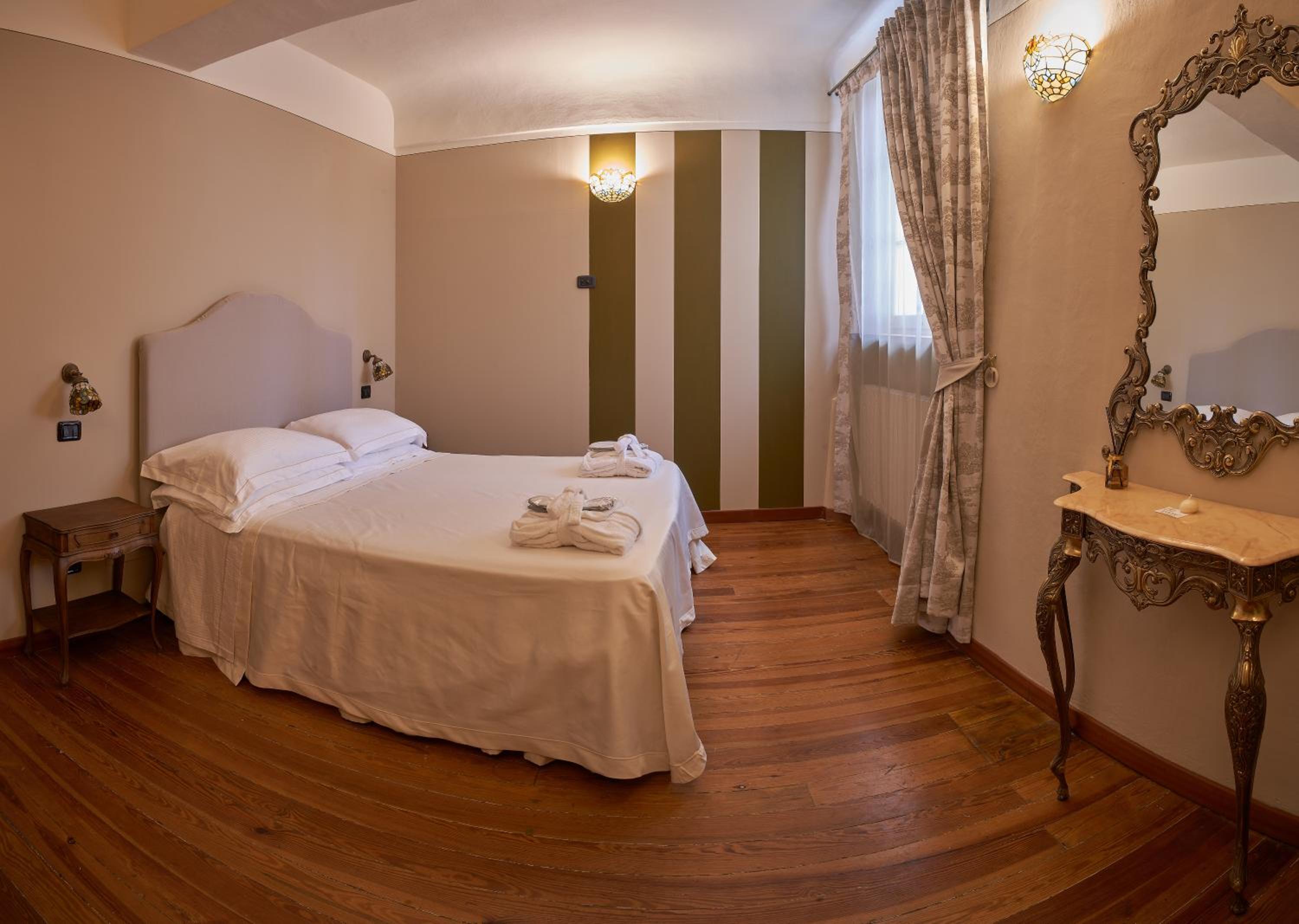 Deluxe Room photo 1