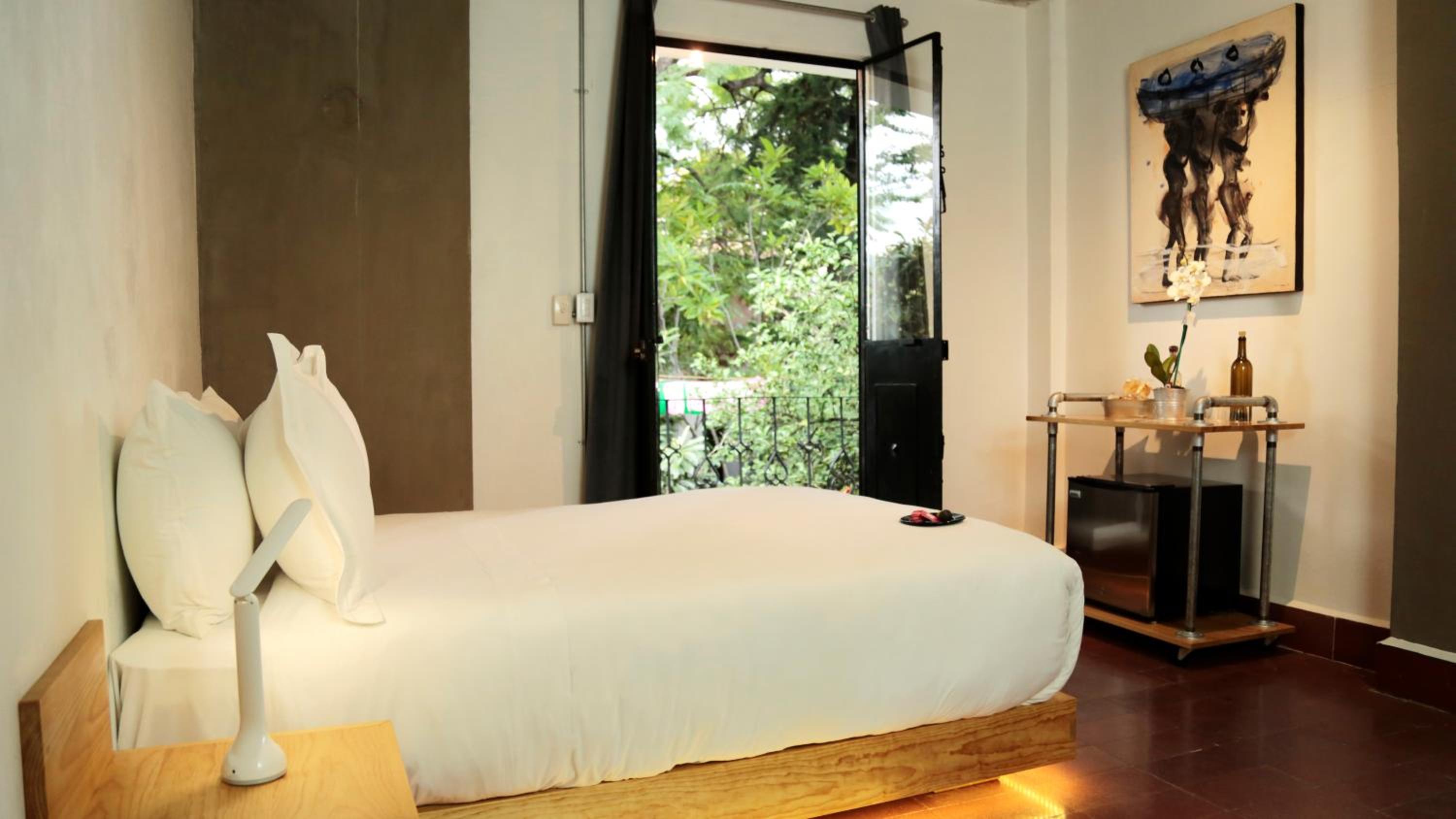 Single Room with Garden View