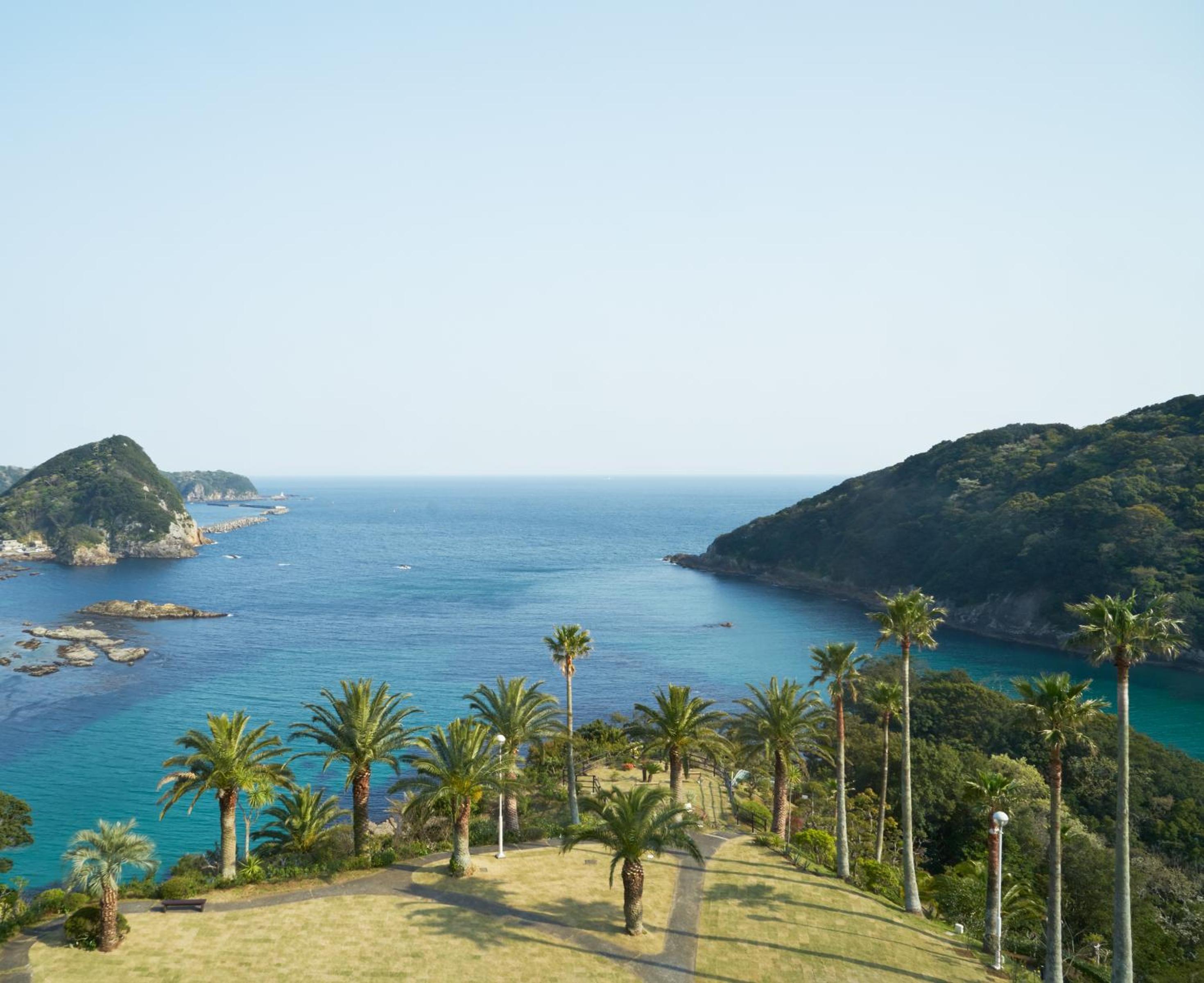 Superior Twin Room with Sea View - Photo 5