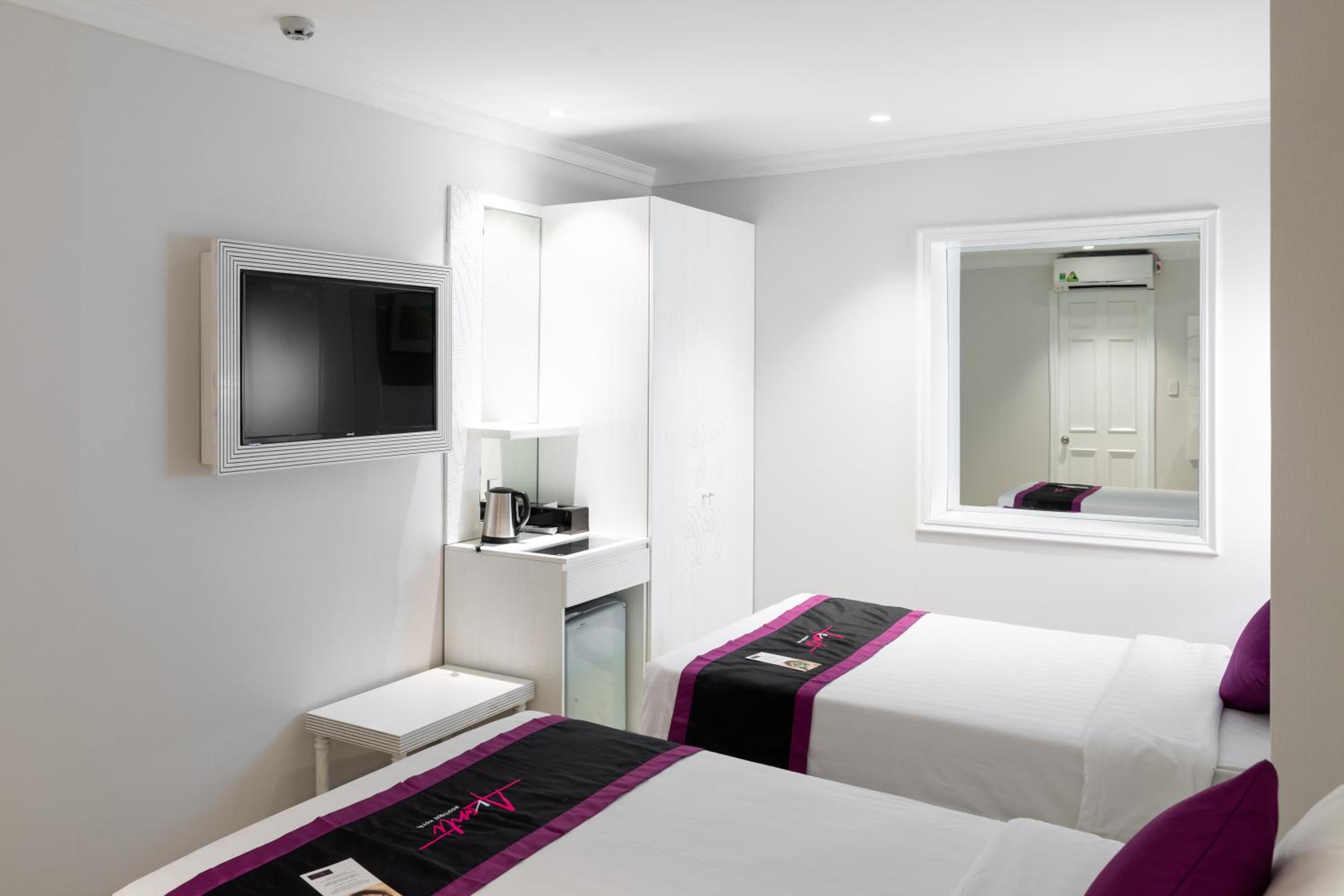 Deluxe Twin Room photo 2