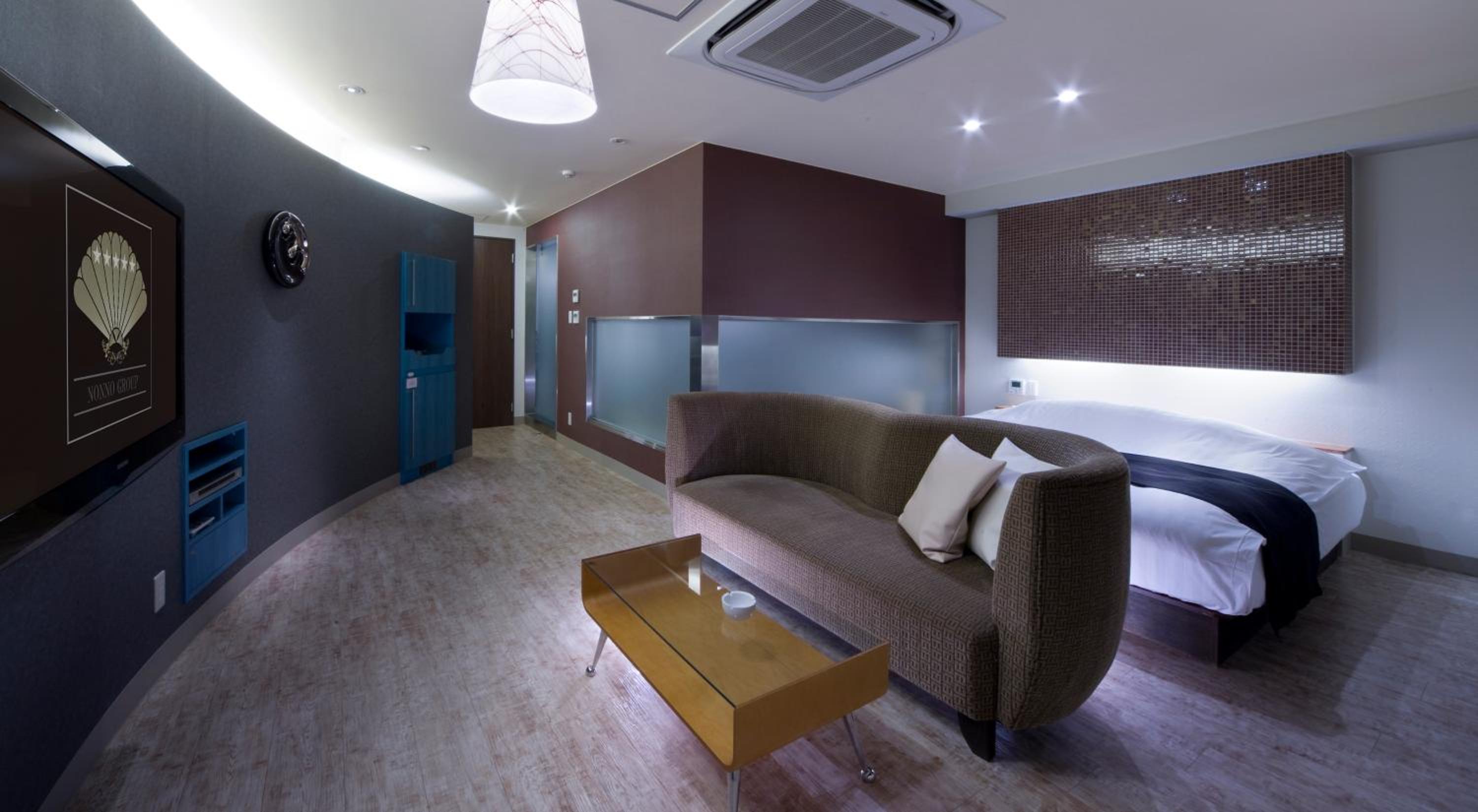 Deluxe King Room photo 1