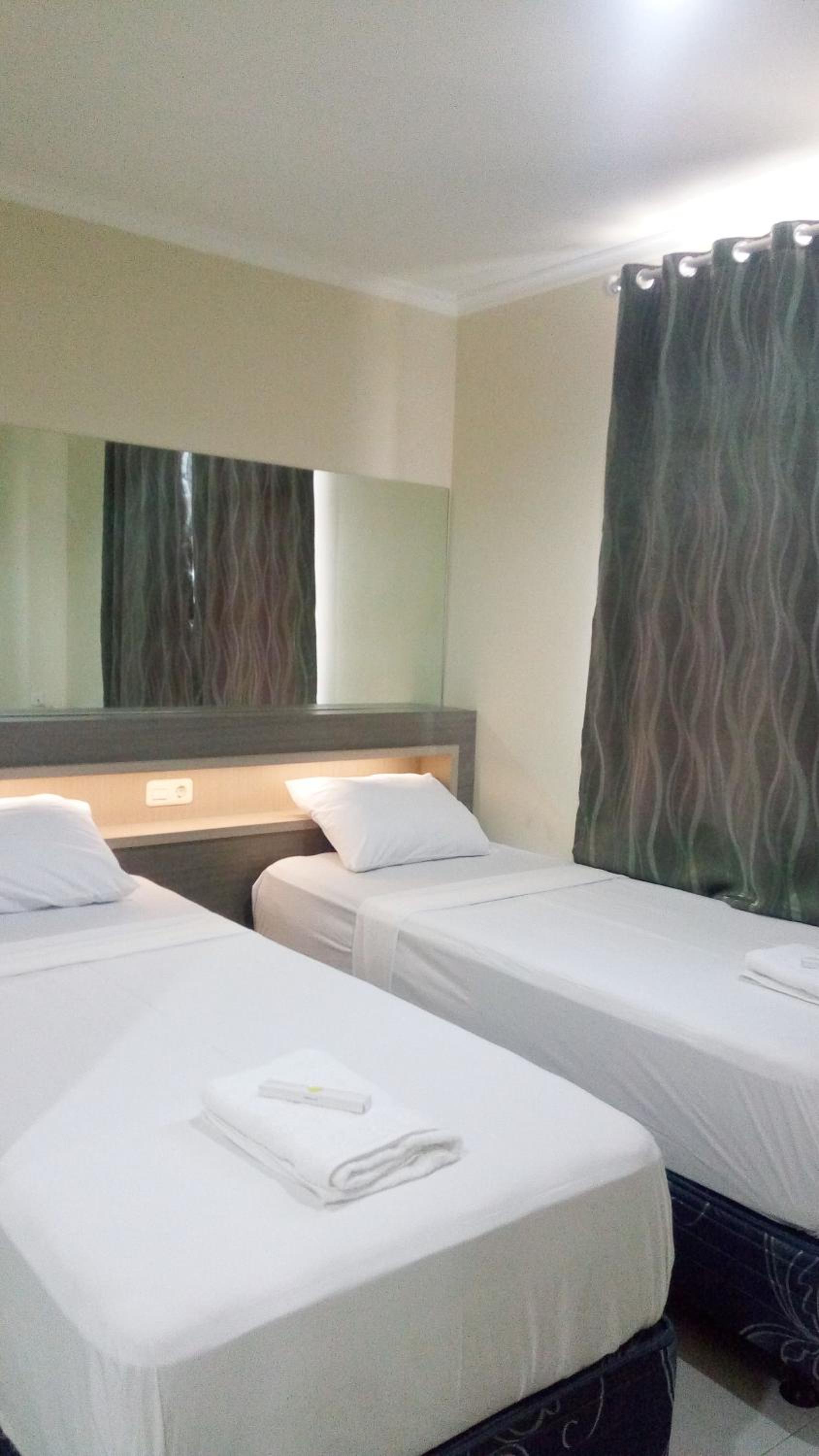 Deluxe Twin Room - Photo 3