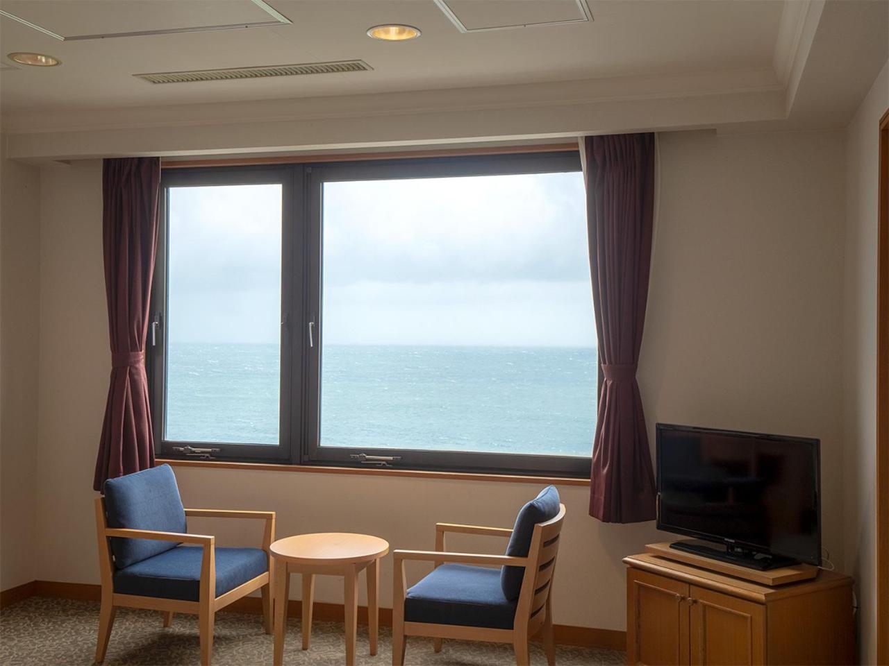 Family Room with Tatami Area and Sea View photo 2