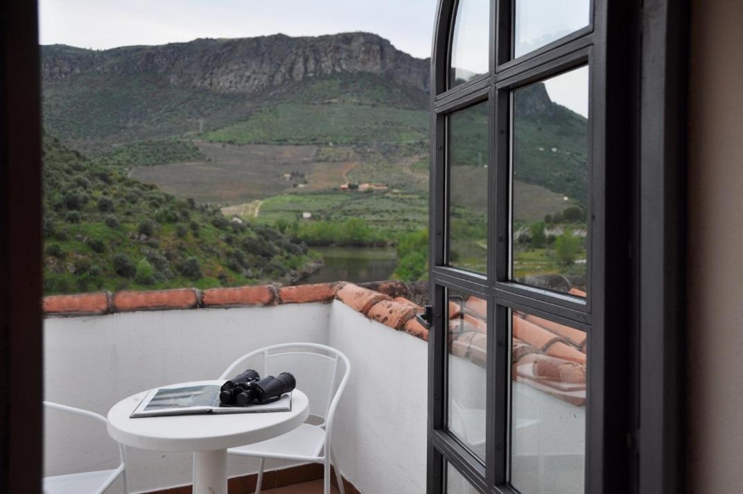 Double or Twin Room with Terrace photo 2