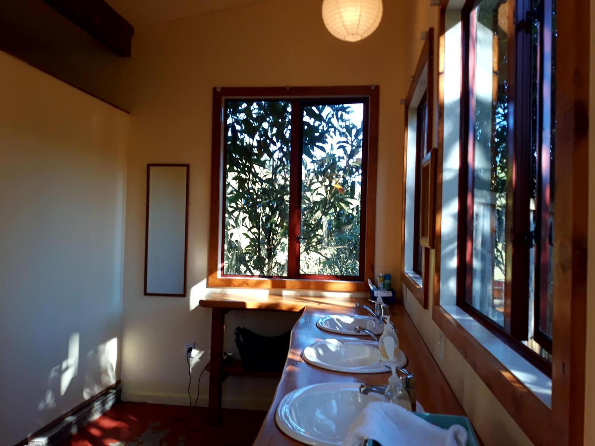 Double Room - Photo 7