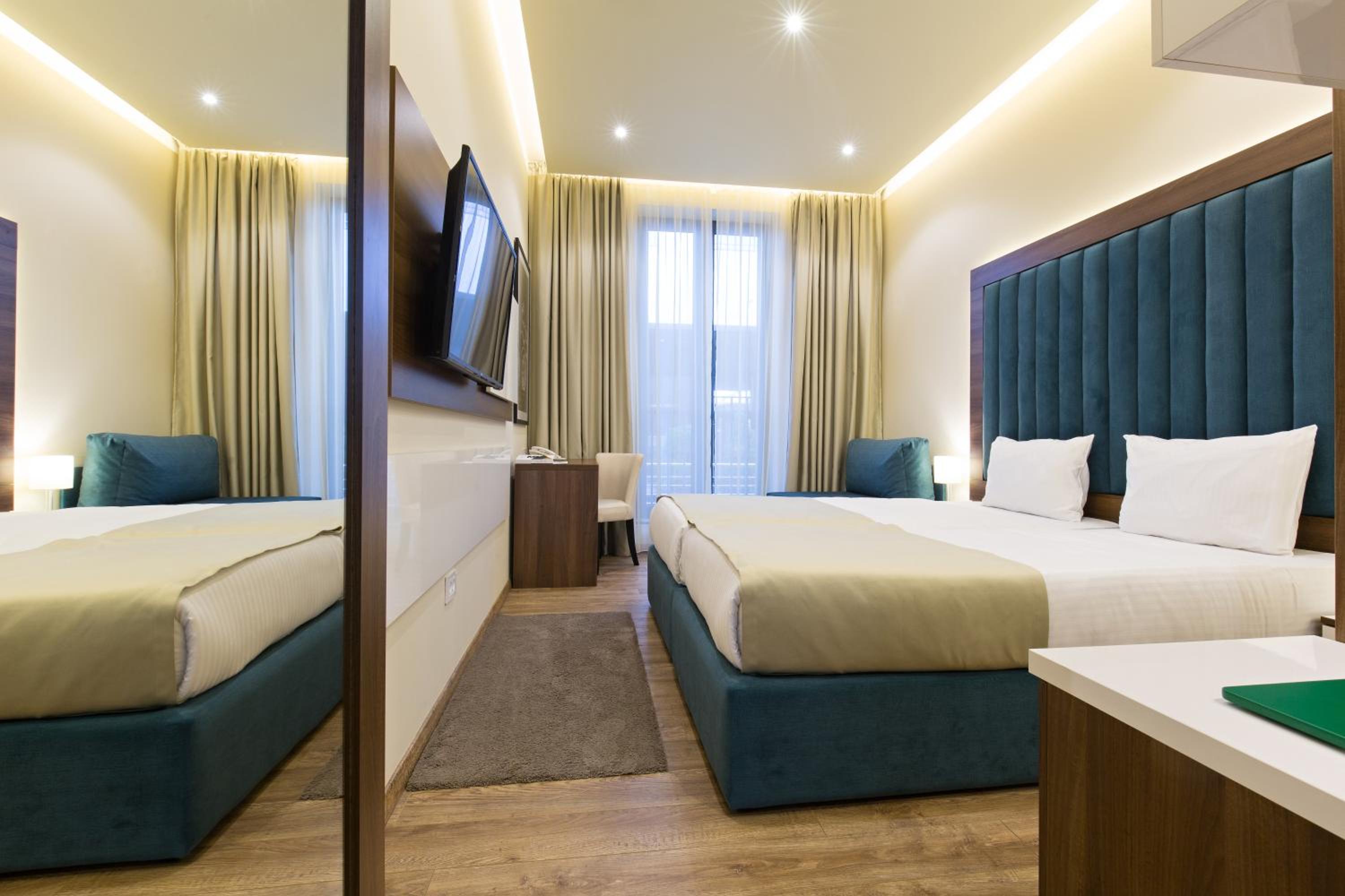 Standard Double or Twin Room photo 1