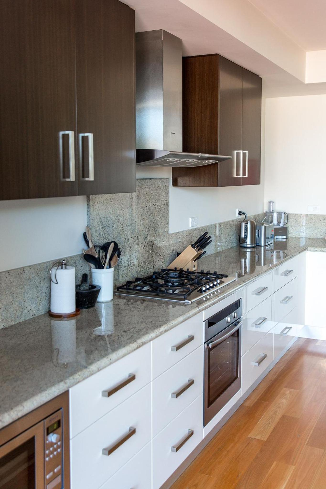 Aquila One-Bedroom Apartment photo 2