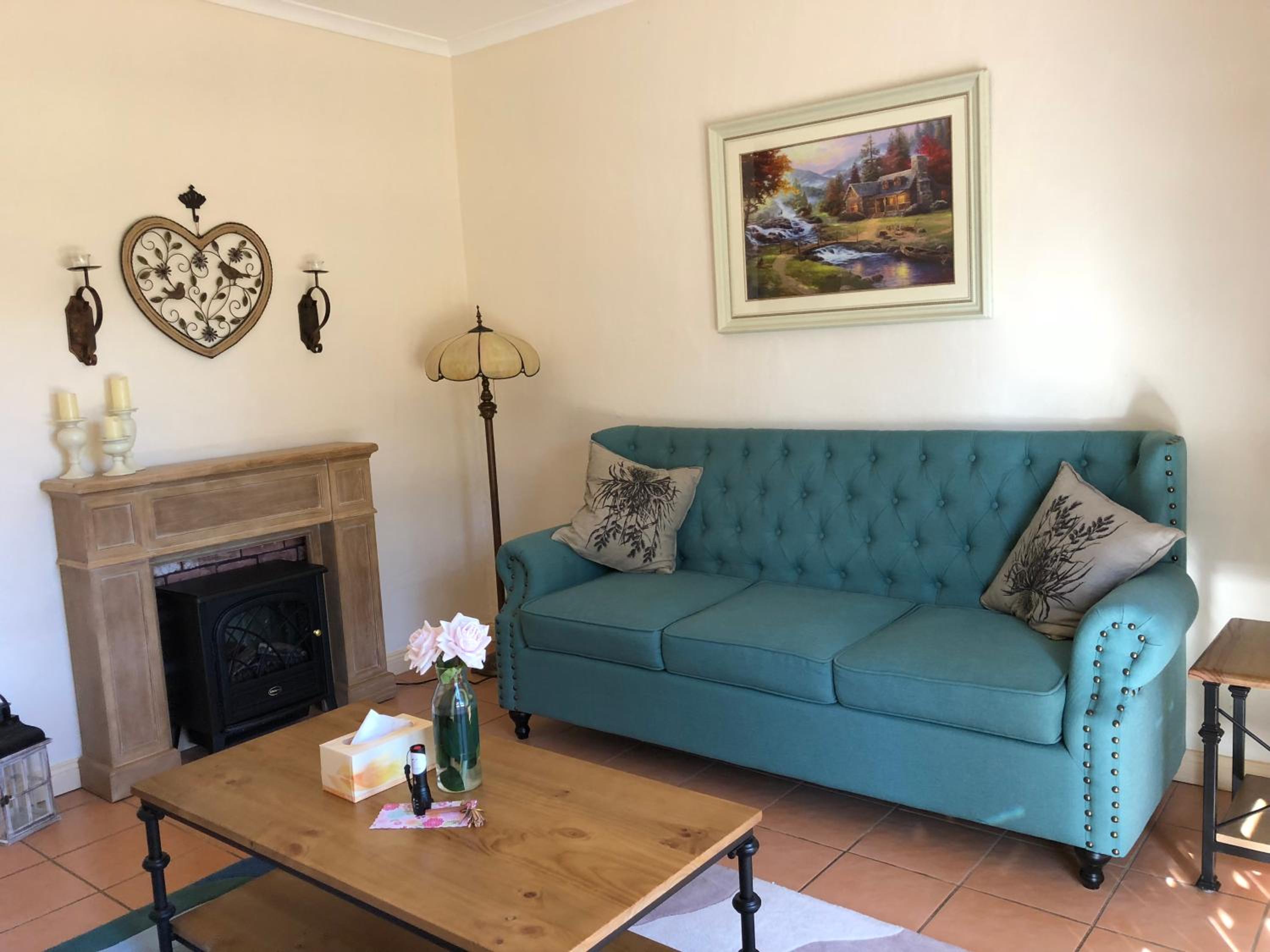 Deluxe Queen Suite - Photo 1