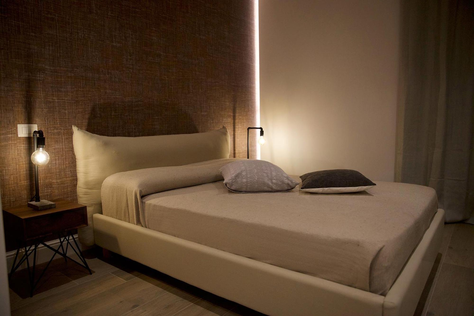 Double Room with Balcony photo 2