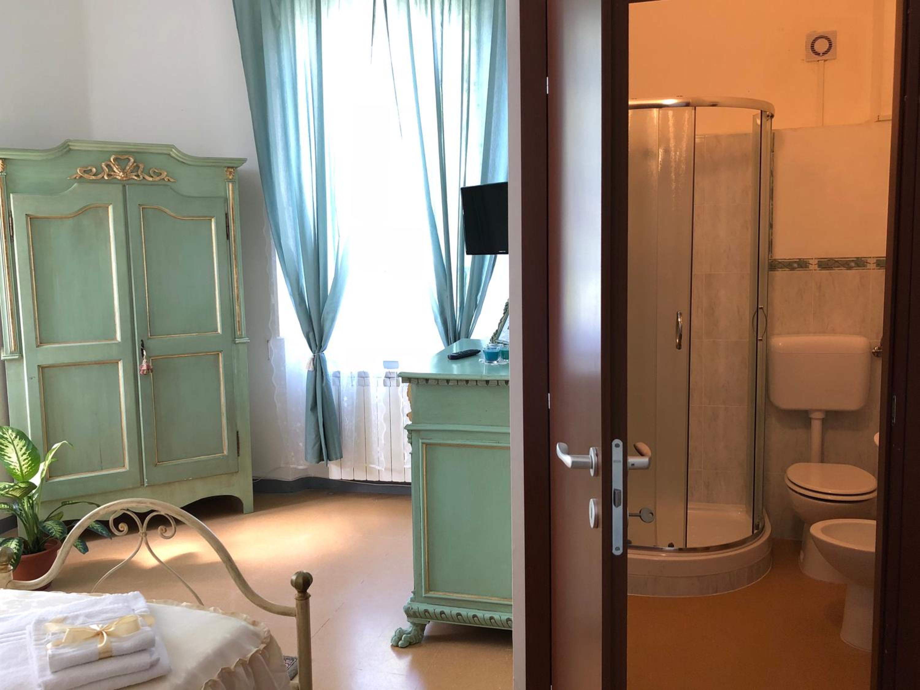 Superior Double or Twin Room photo 2