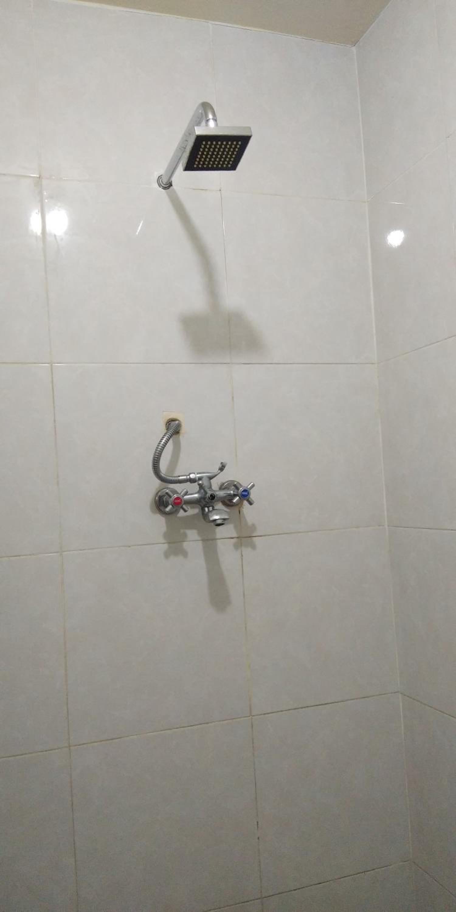 Triple Room with Shower - Photo 11