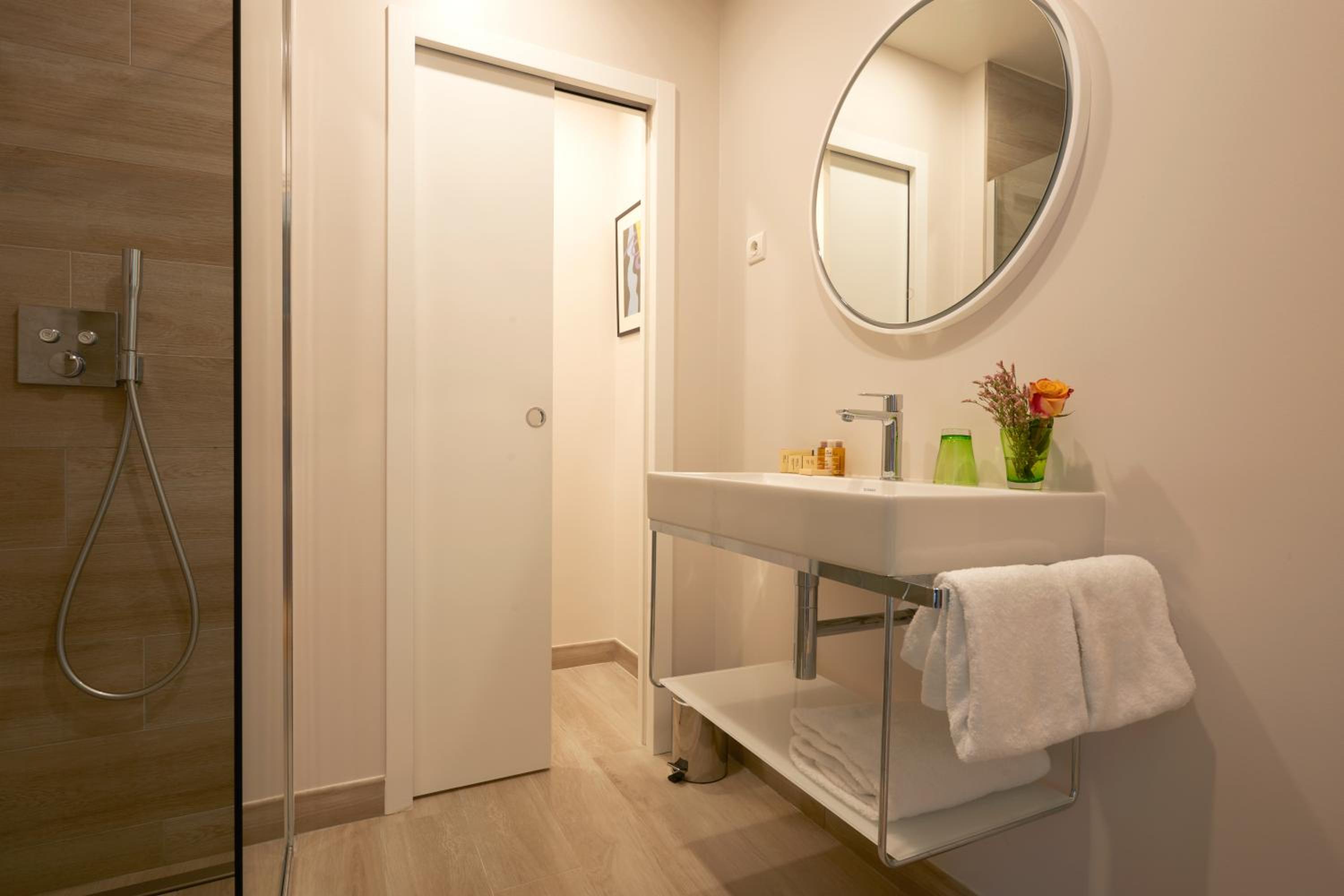 Classic Double or Twin Room photo 2