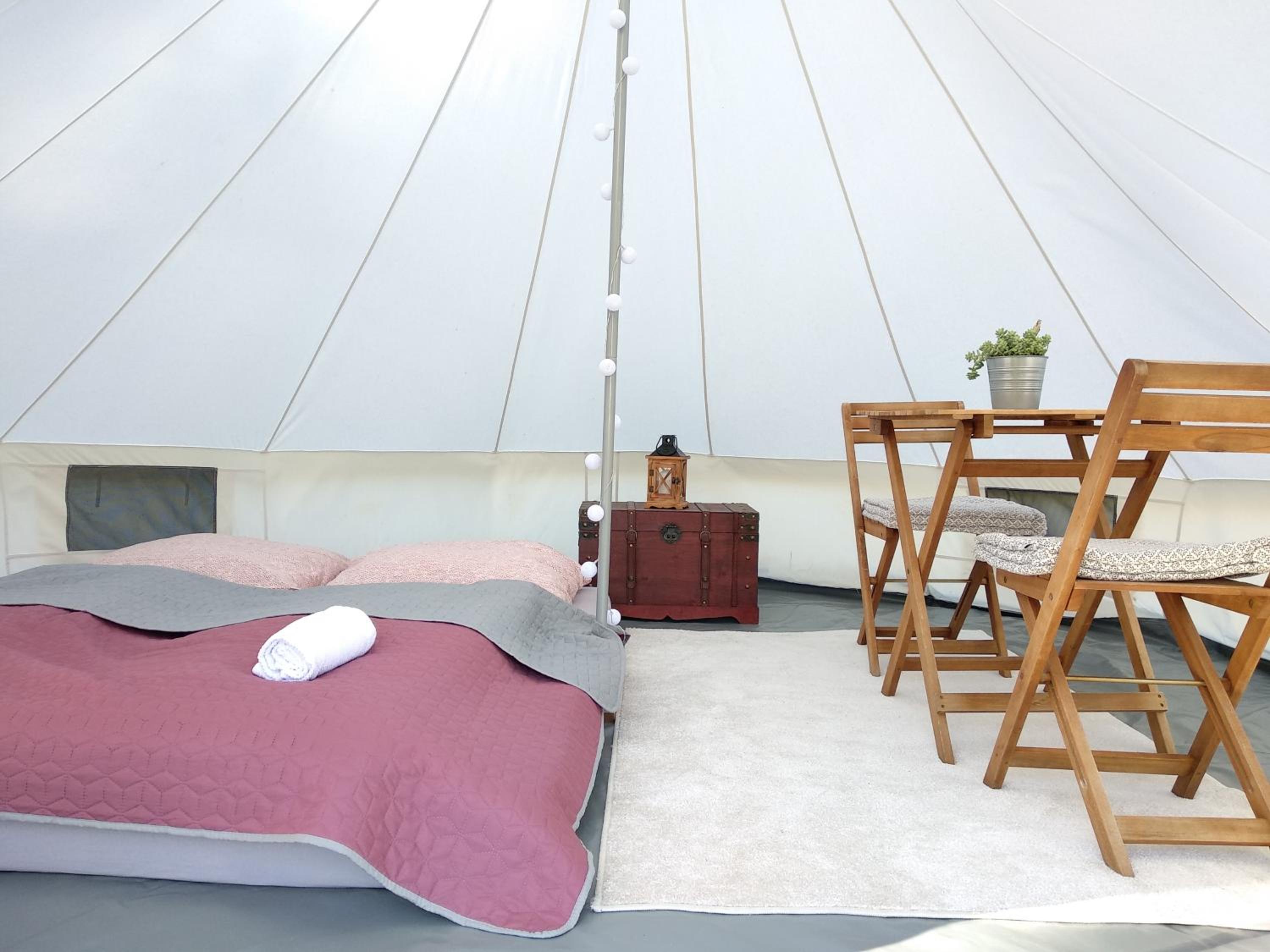 Tent - Photo 1