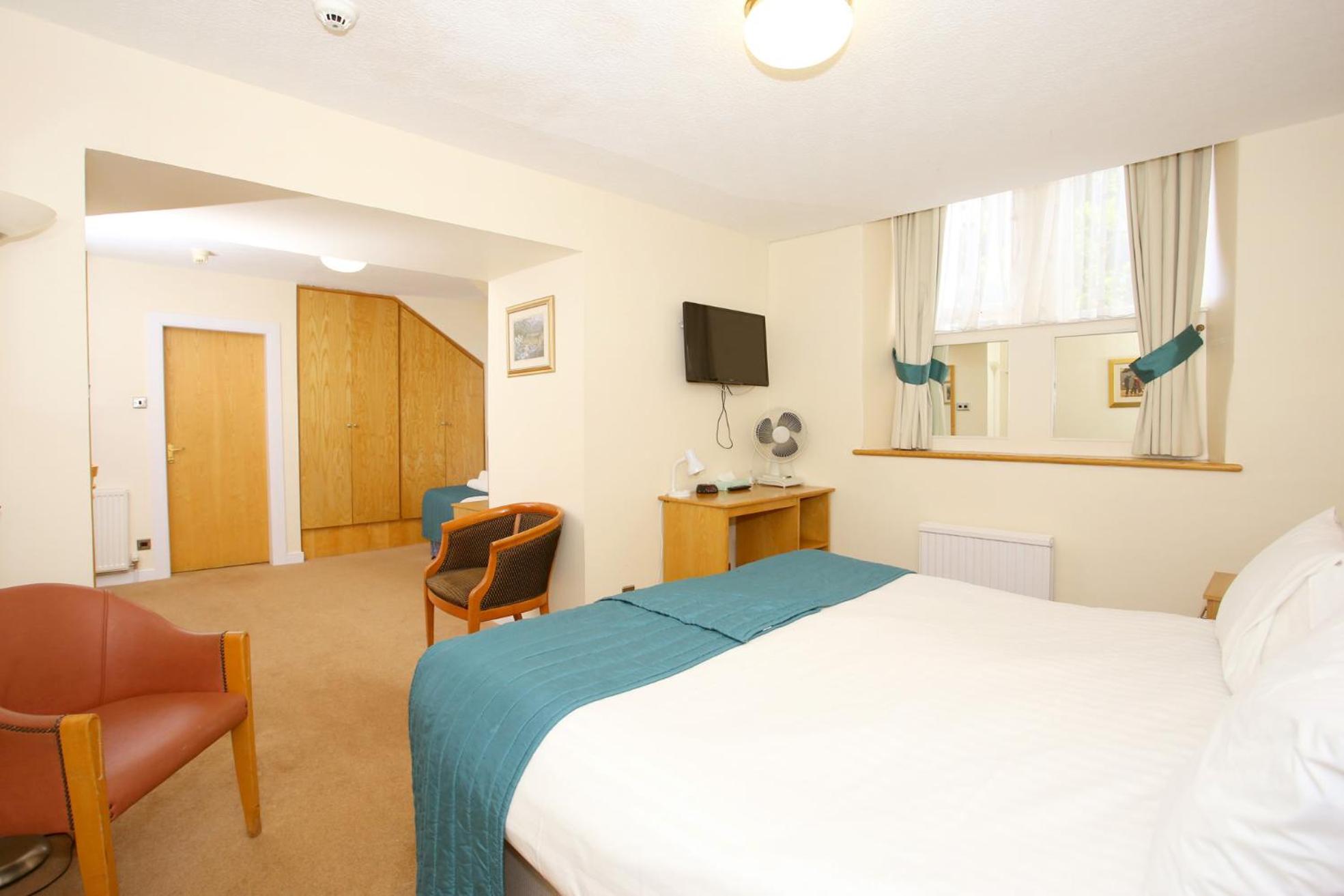 Triple Room - Photo 5