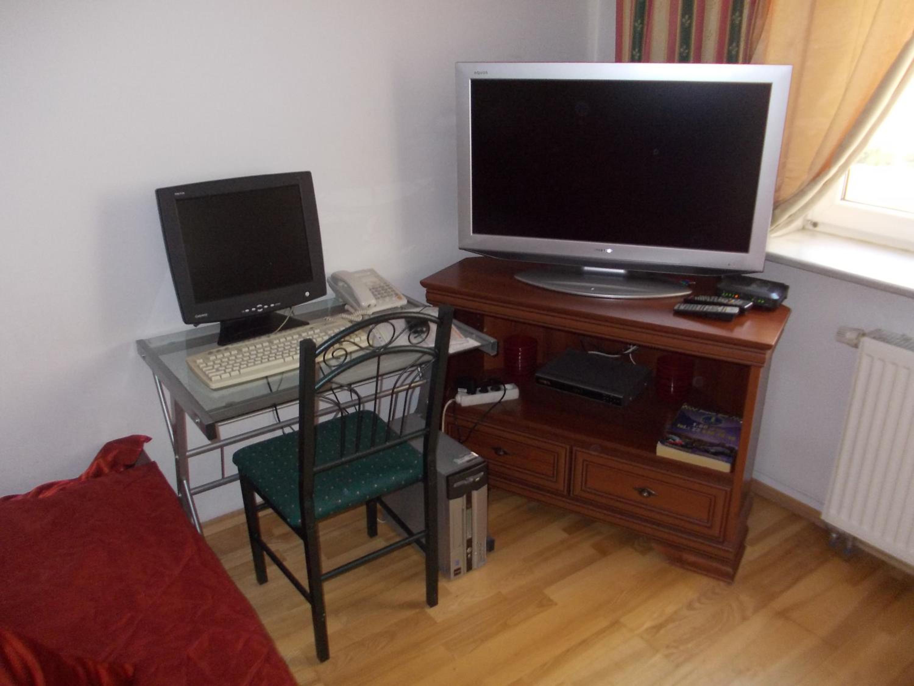 Quadruple Room - Photo 7
